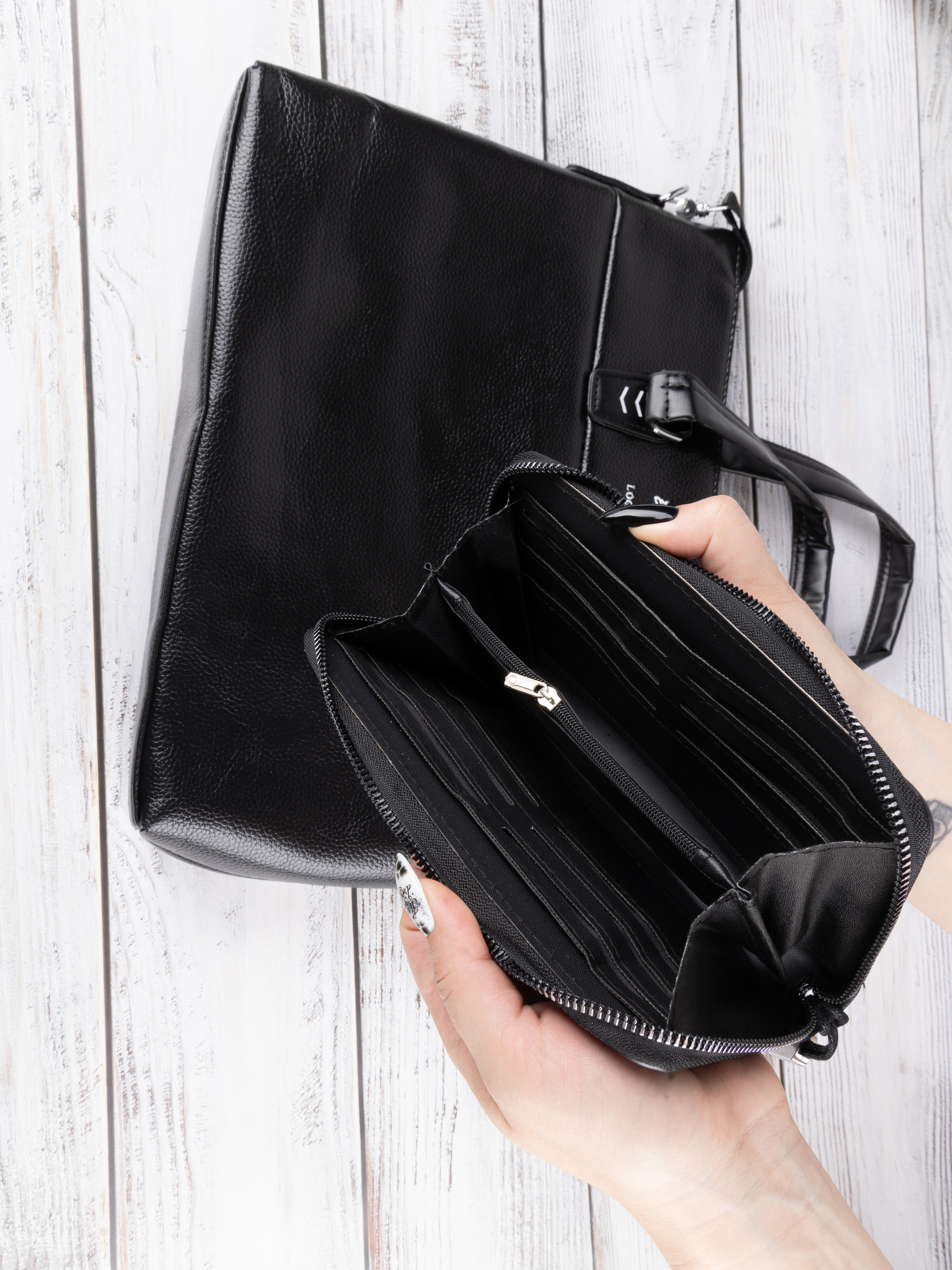 СУМКИ. Фотограф Владимир Роля