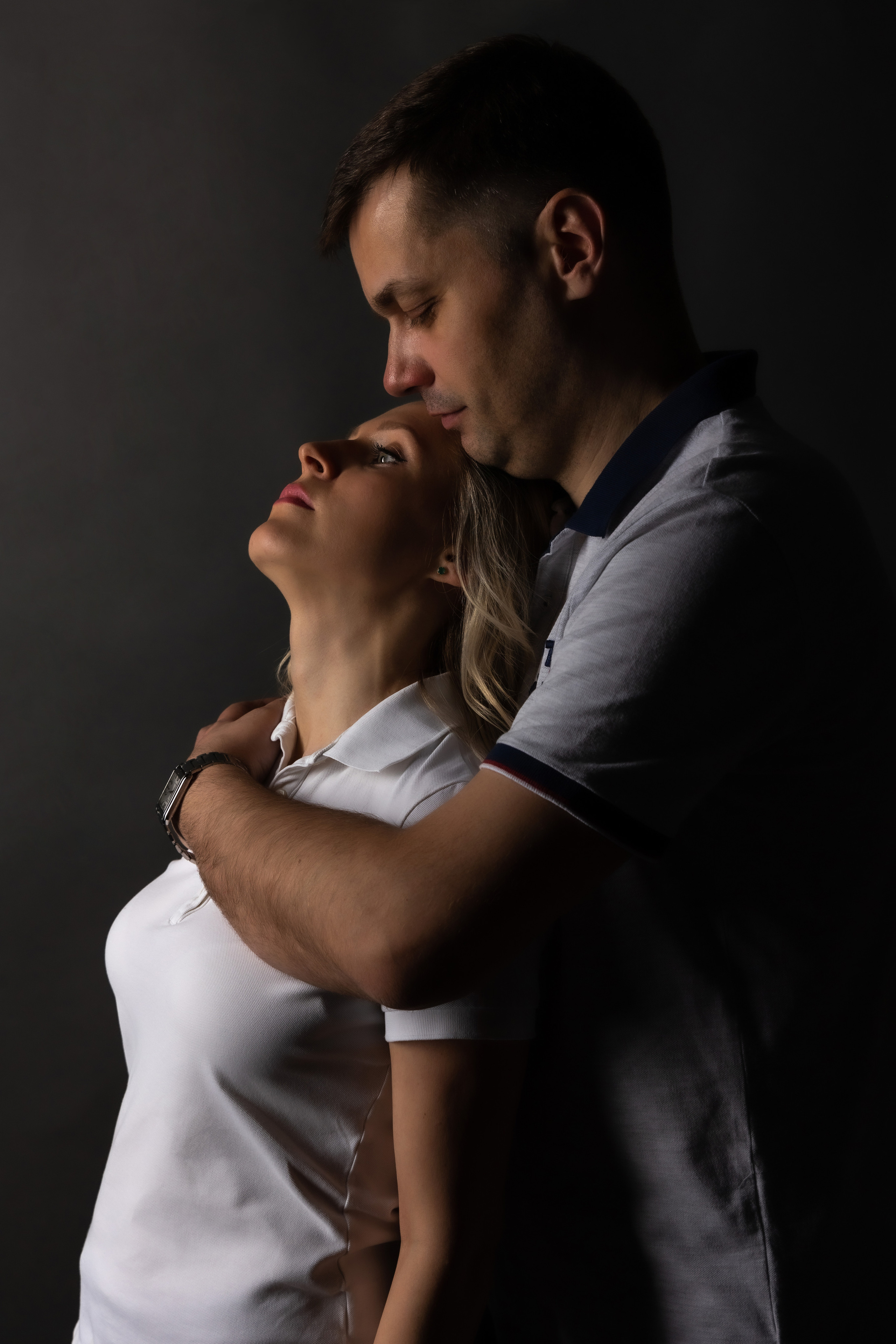 МАМА, ПАПА, МАЛЫШ И СОБАКА. Фотограф Владимир Роля