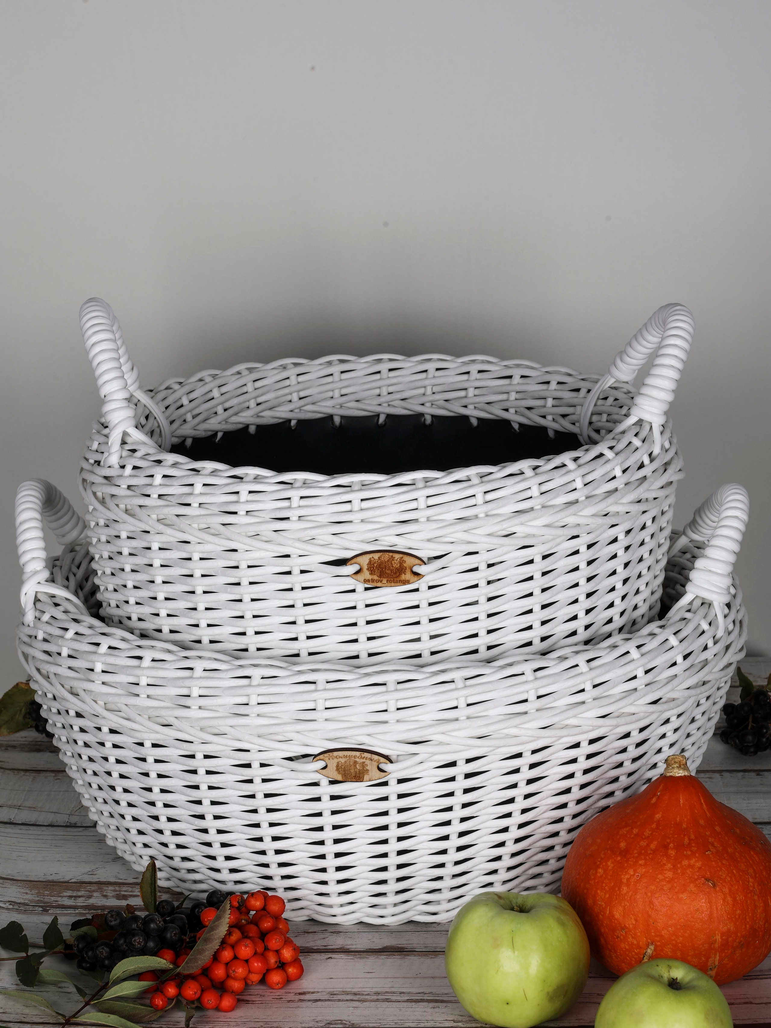 КОРЗИНЫ РОТАНГ. Фотограф Владимир Роля