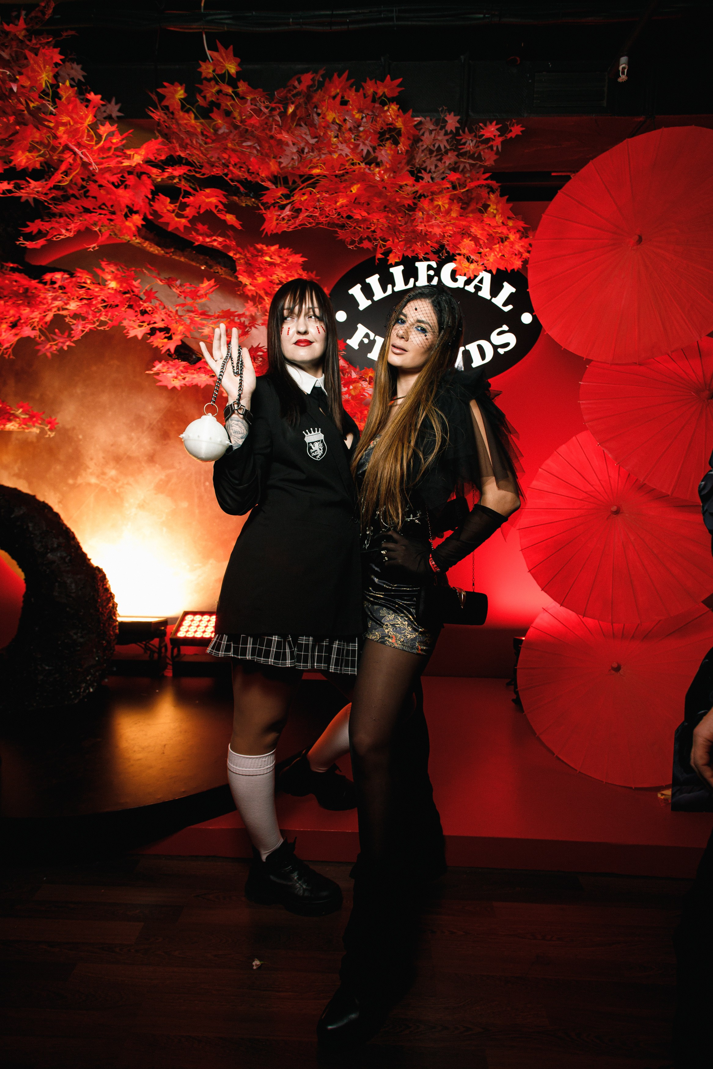 ILLEGAL FRIENDS | ASIA. СВОИ. ФОТООТЧЕТЫ-СОБЫТИЯ-МЕСТА