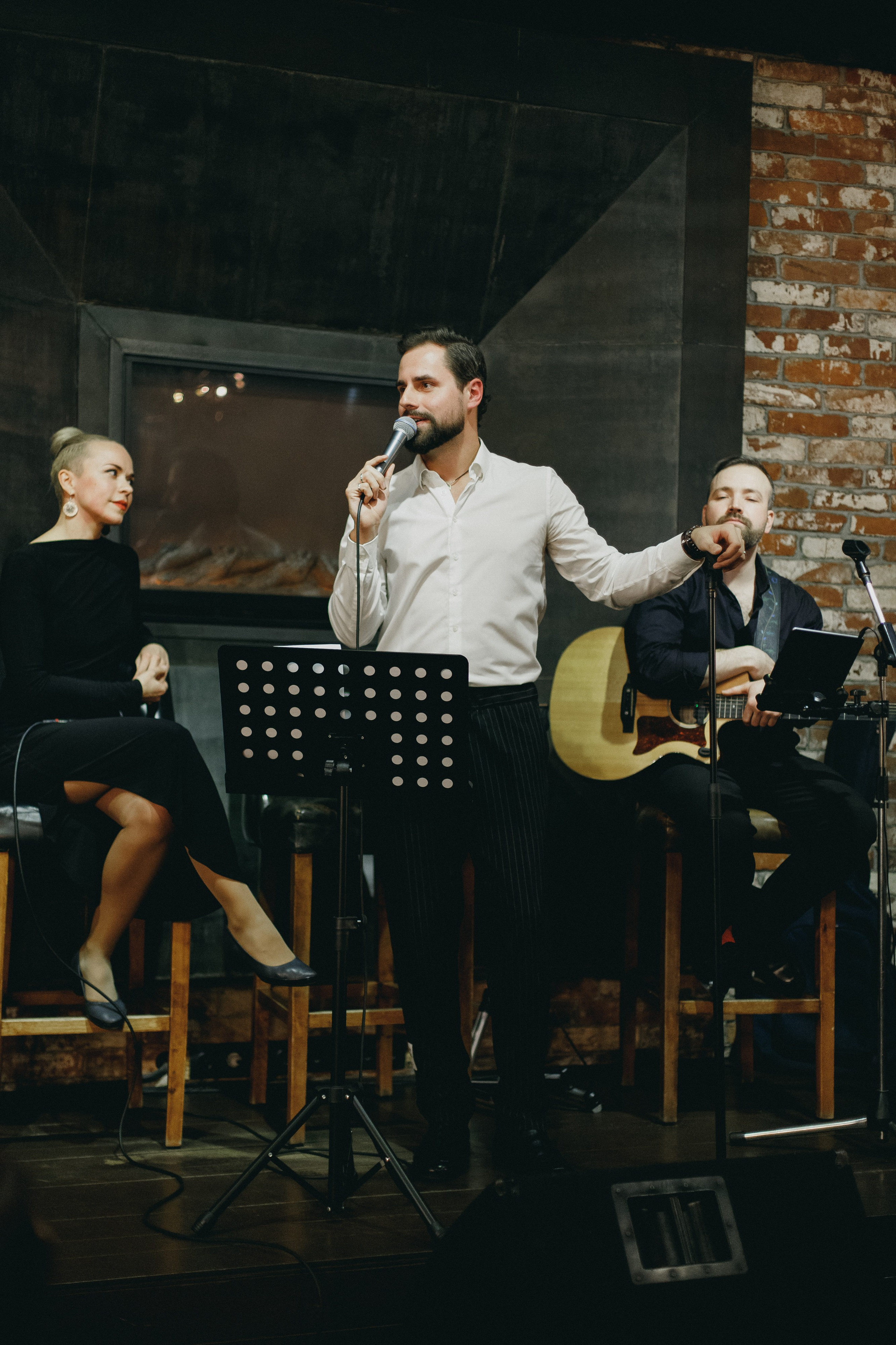 Музыкально-поэтический вечер с Иваном Засухиным. СВОИ. ФОТООТЧЕТЫ-СОБЫТИЯ-МЕСТА