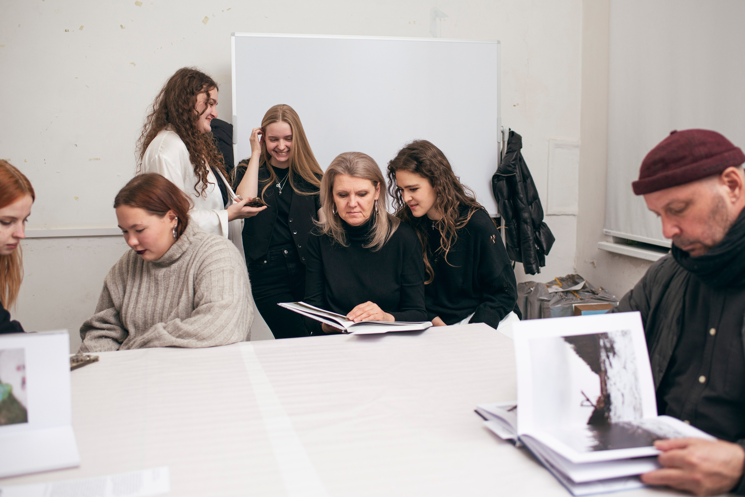 Вечер фото книг в Школе Дизайна. Фотограф в Москве Алейникова Евгения