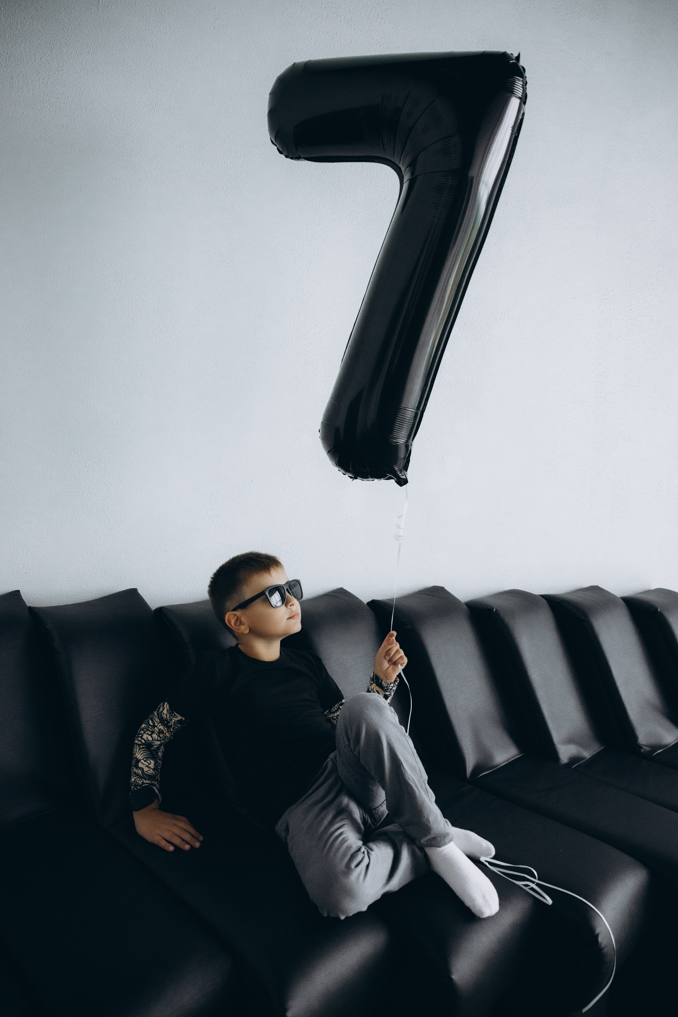 В студии ко дню рождения. Свадебный, семейный фотограф в Иркутске Светлана Макаричева