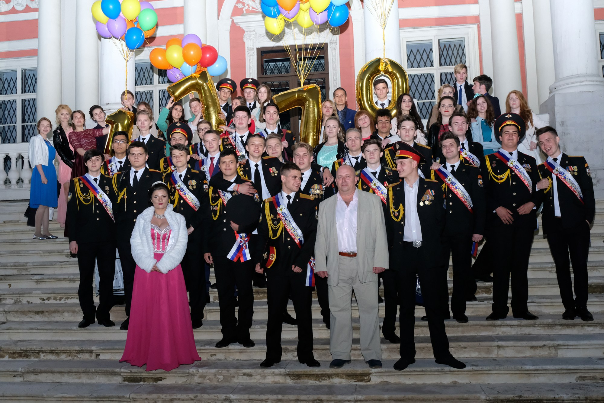 Выпускной альбом. Фото и видеосъемка
