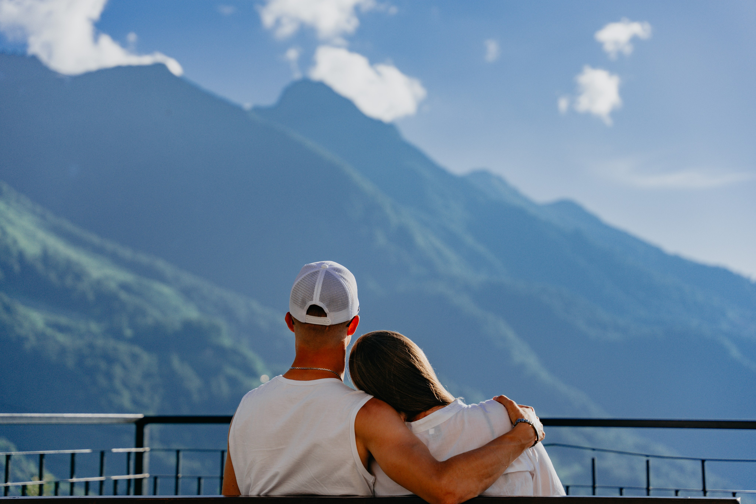 Увози за сто морей