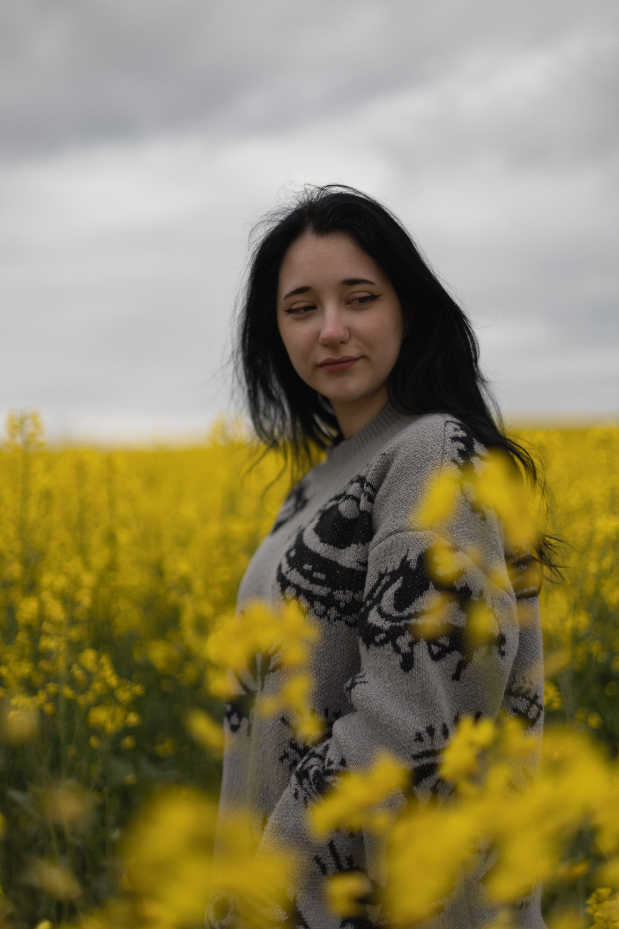 Полина Л — (Рапсовое поле). — Digital Noise —