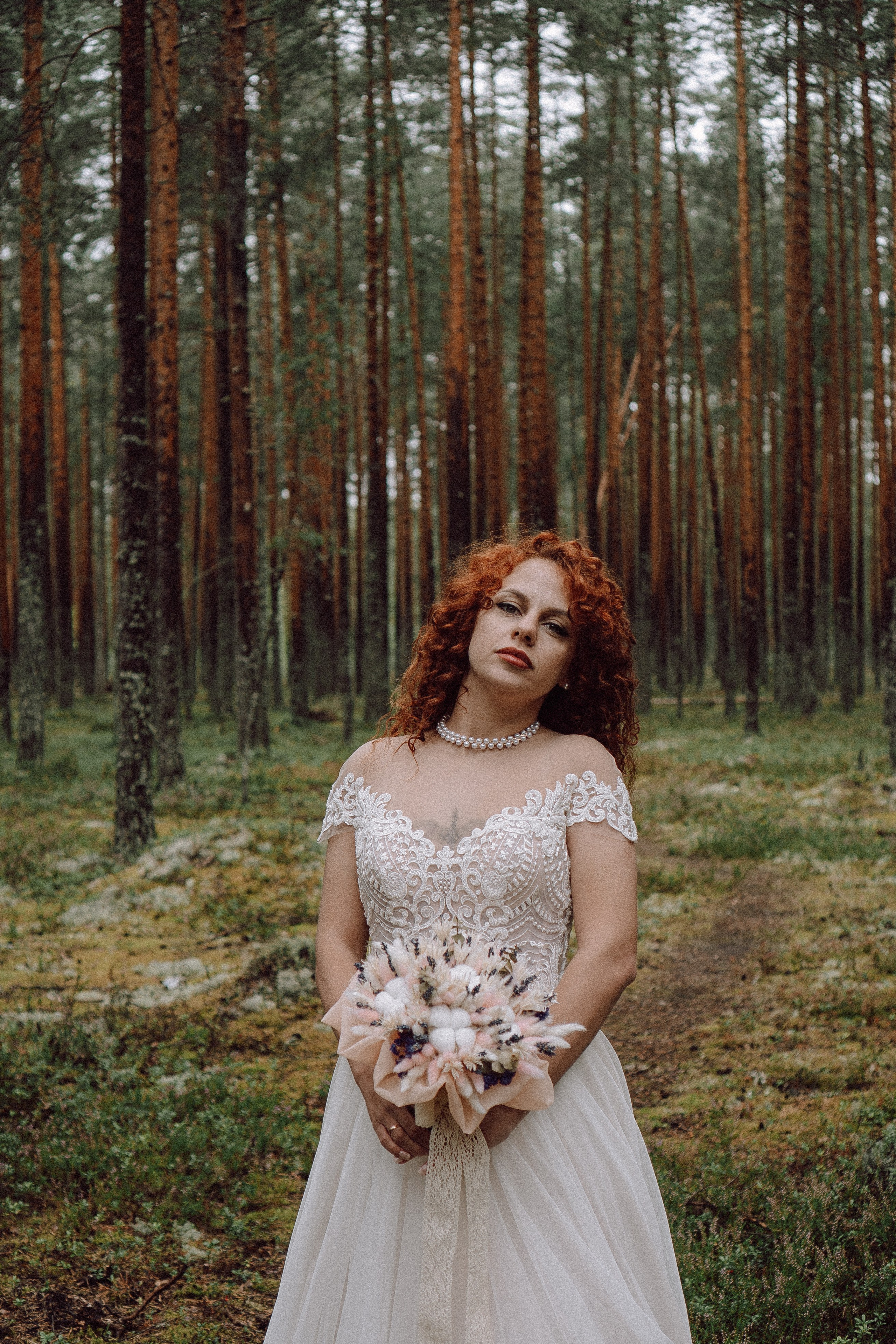 СВАДЕБНАЯ ФОТОСЕССИИЯ ПАРЫ В ГОРОДЕ ПРИОЗЕРСК В СОСНОВОМ ЛЕСУ И С ПИКАПОМ. Профессиональный фотограф, Санкт-Петербург — Виктория Богомолова