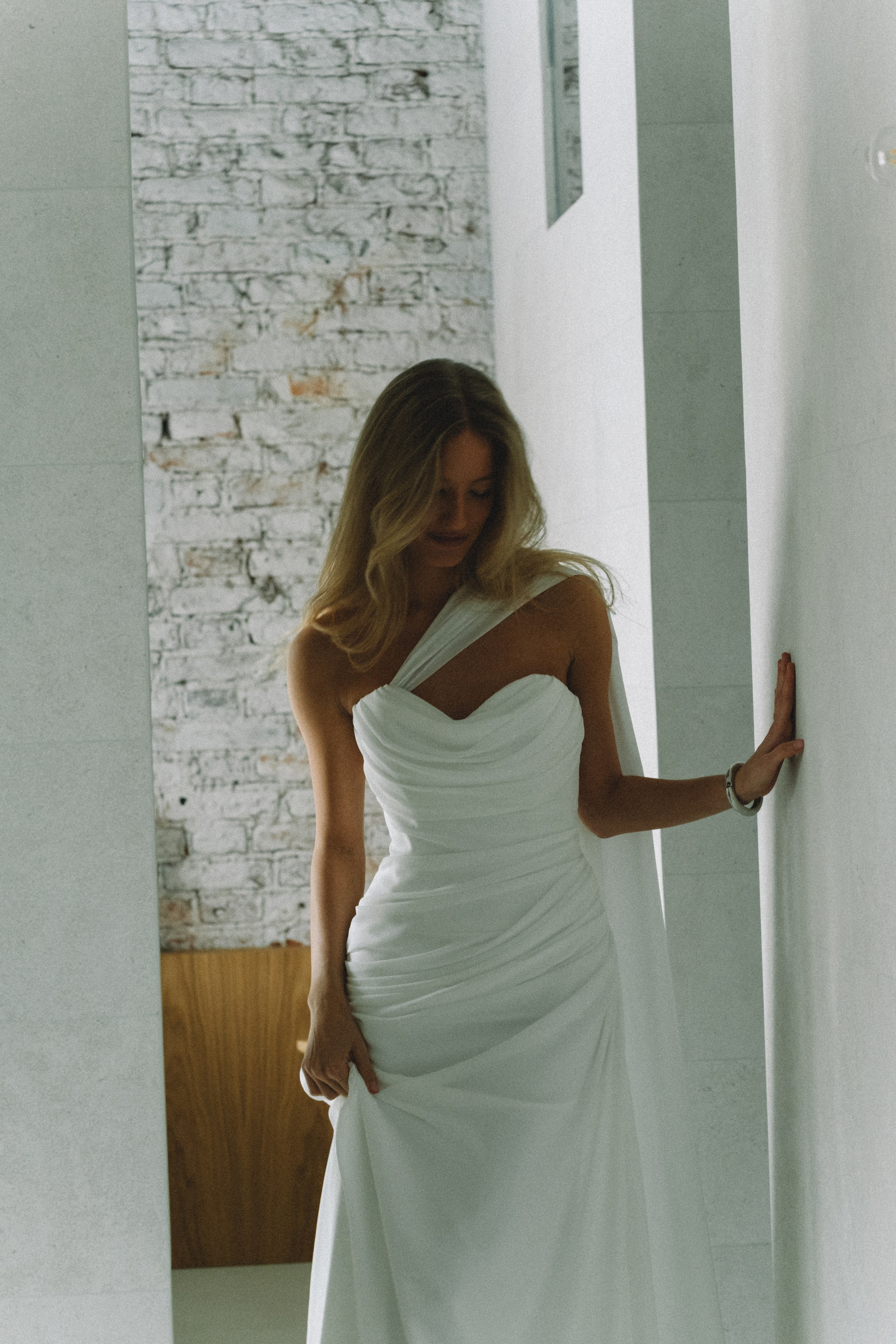 ЭЛЕГАНТНАЯ СВАДБЕНАЯ СЬЕМКА ЖЕНИХА И НЕВЕСТЫ В ДОРОГОМ ОТЕЛЕ САНКТ-ПЕТЕРБУРГА. Профессиональный фотограф, Санкт-Петербург — Виктория Богомолова