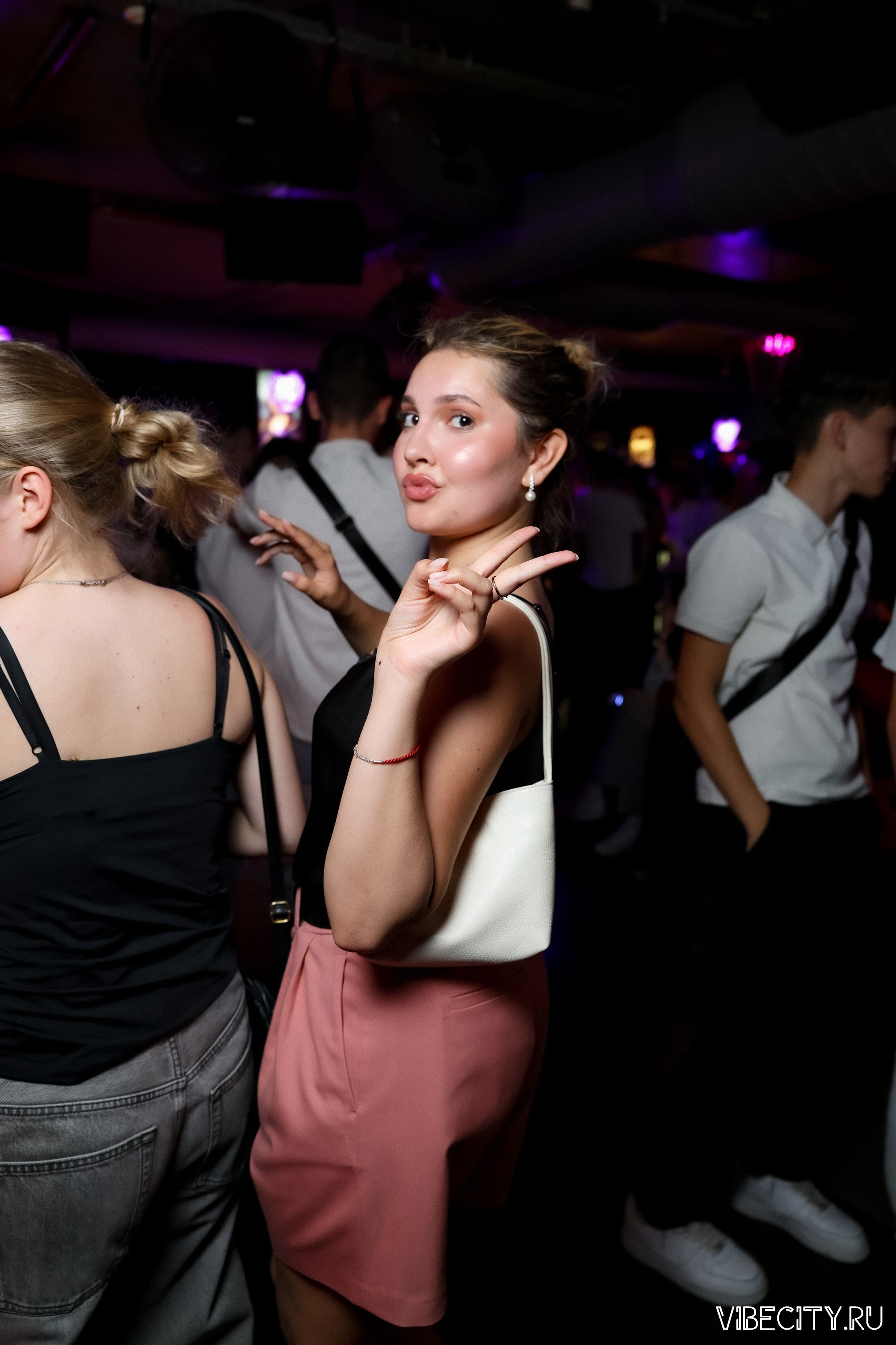 DOUBLE U. VIBECITY.RU Вайб Сити Ру Фоторепортажи Фотоотчеты Калининград