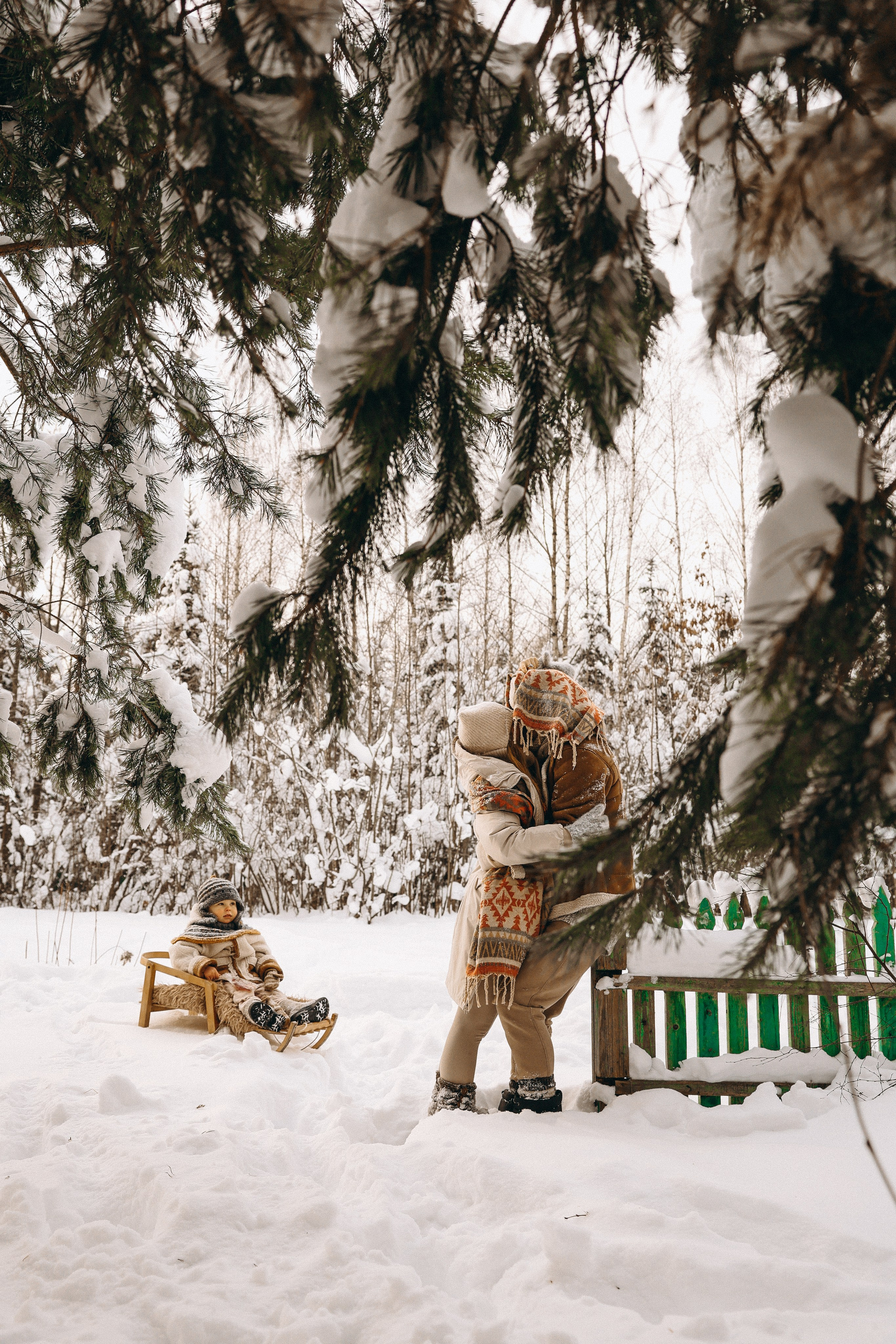Я Лена — семейный фотограф в стиле Life Style Москва и Подмосковья: Балашиха, Пушкино, Щелково, Домодедово, Дмитров. Я за эмоции и любовь