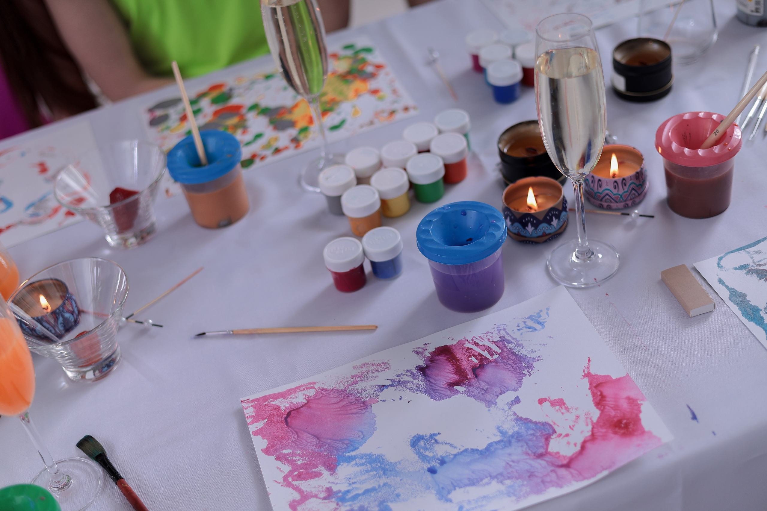 Арт-терапия + аэройога. Фотограф Надршина Лилия