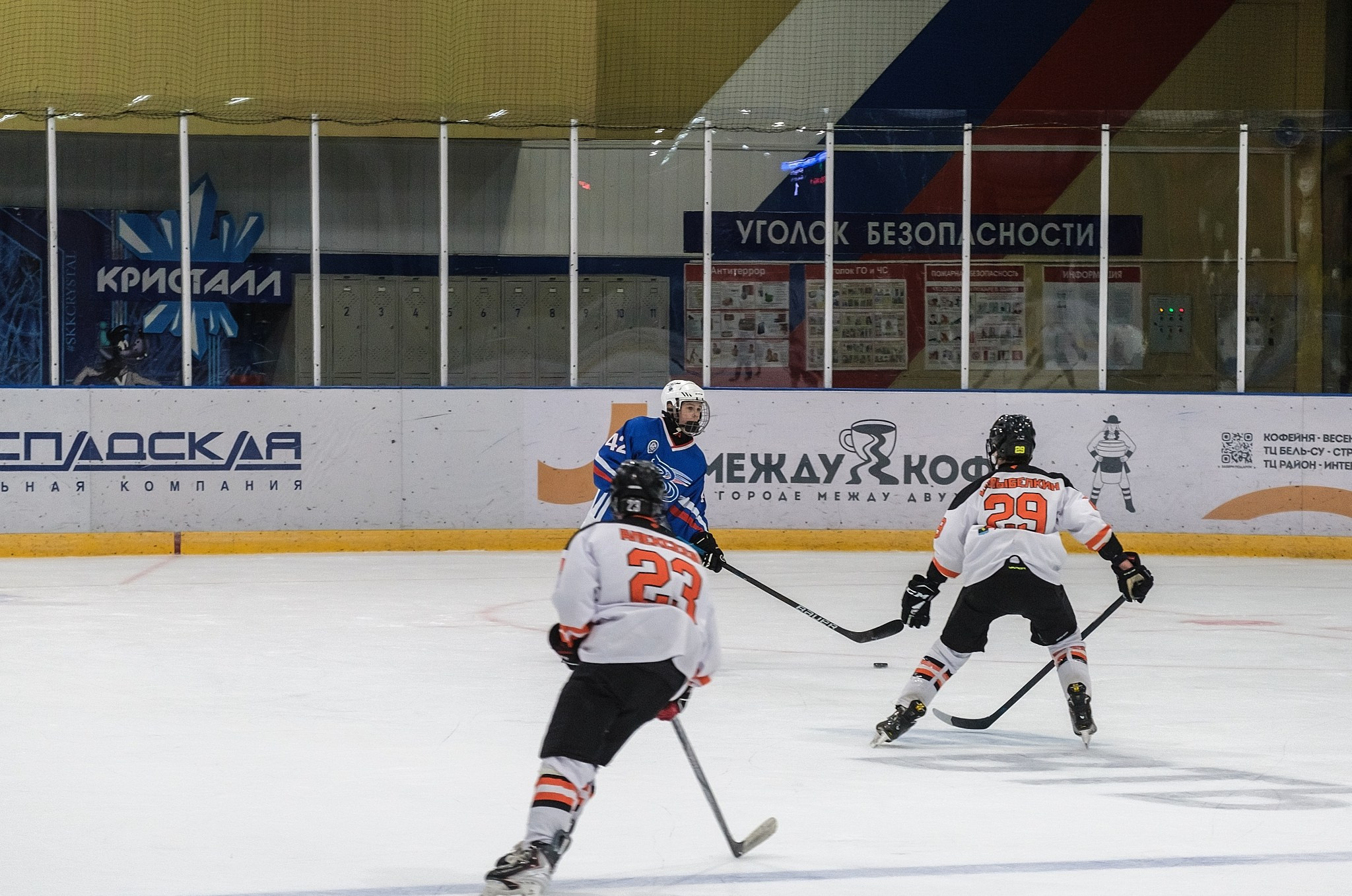 Хоккейный матч Вымпел-2011 (Междуреченск) vs Ермак (Ангарск) — фотограф в Междуреченске Никита Максимов