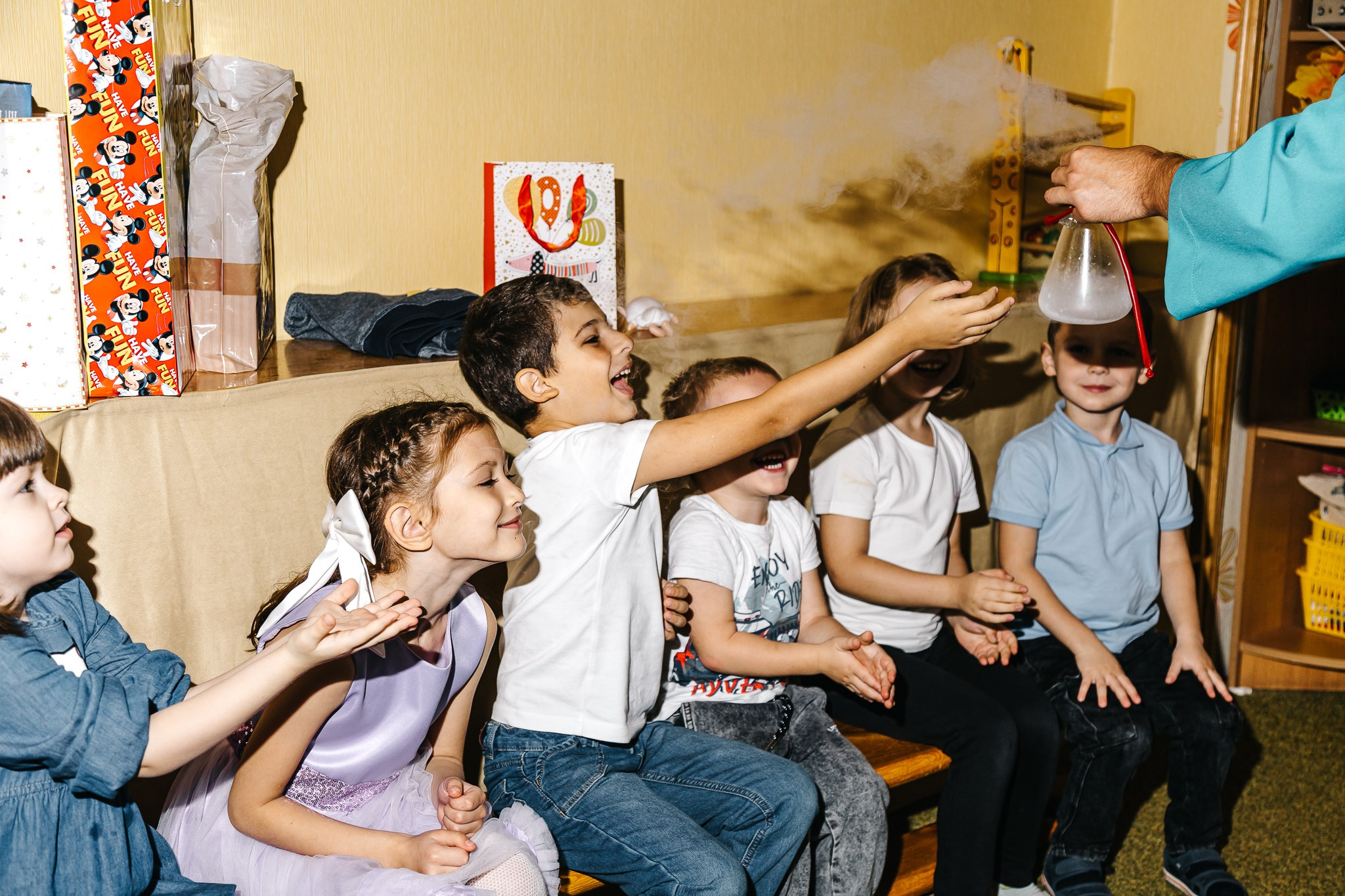 Маленький весельчак. Репортажный и семейный фотограф в Москве