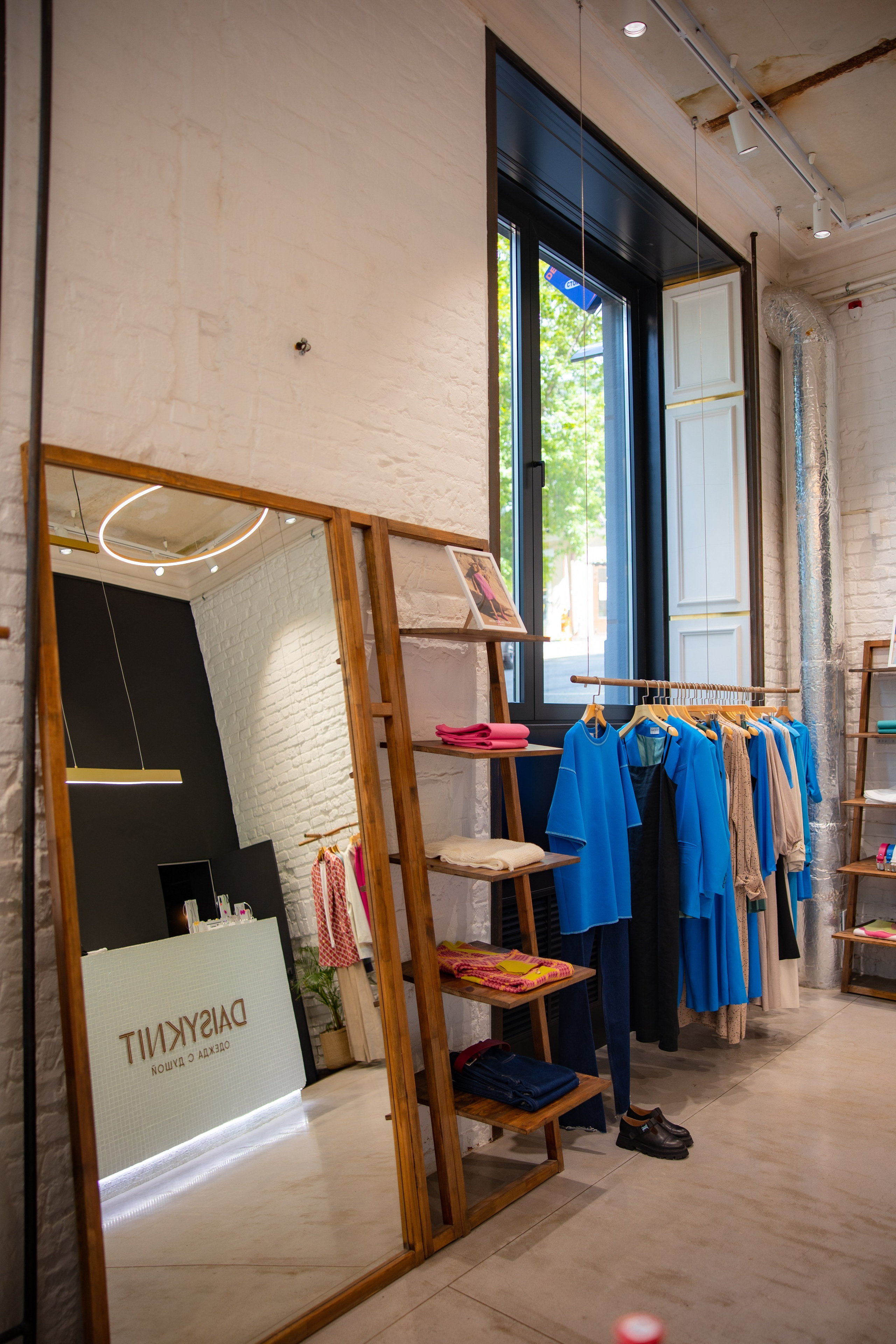 Магазин одежды Daisyknit. Фотограф Москва