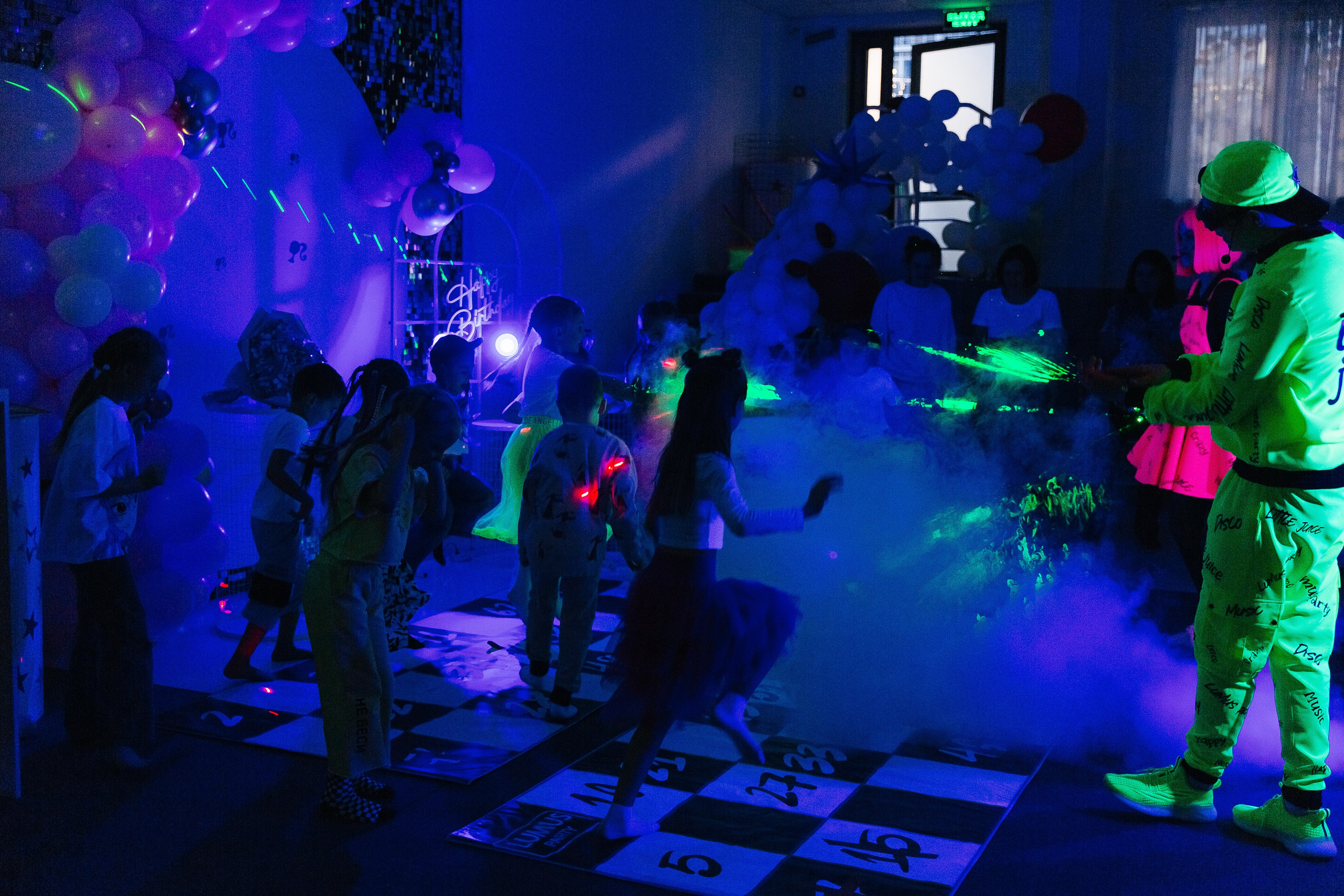 Неоновая вечеринка. Фотограф в Красноярске Любовь Малеева