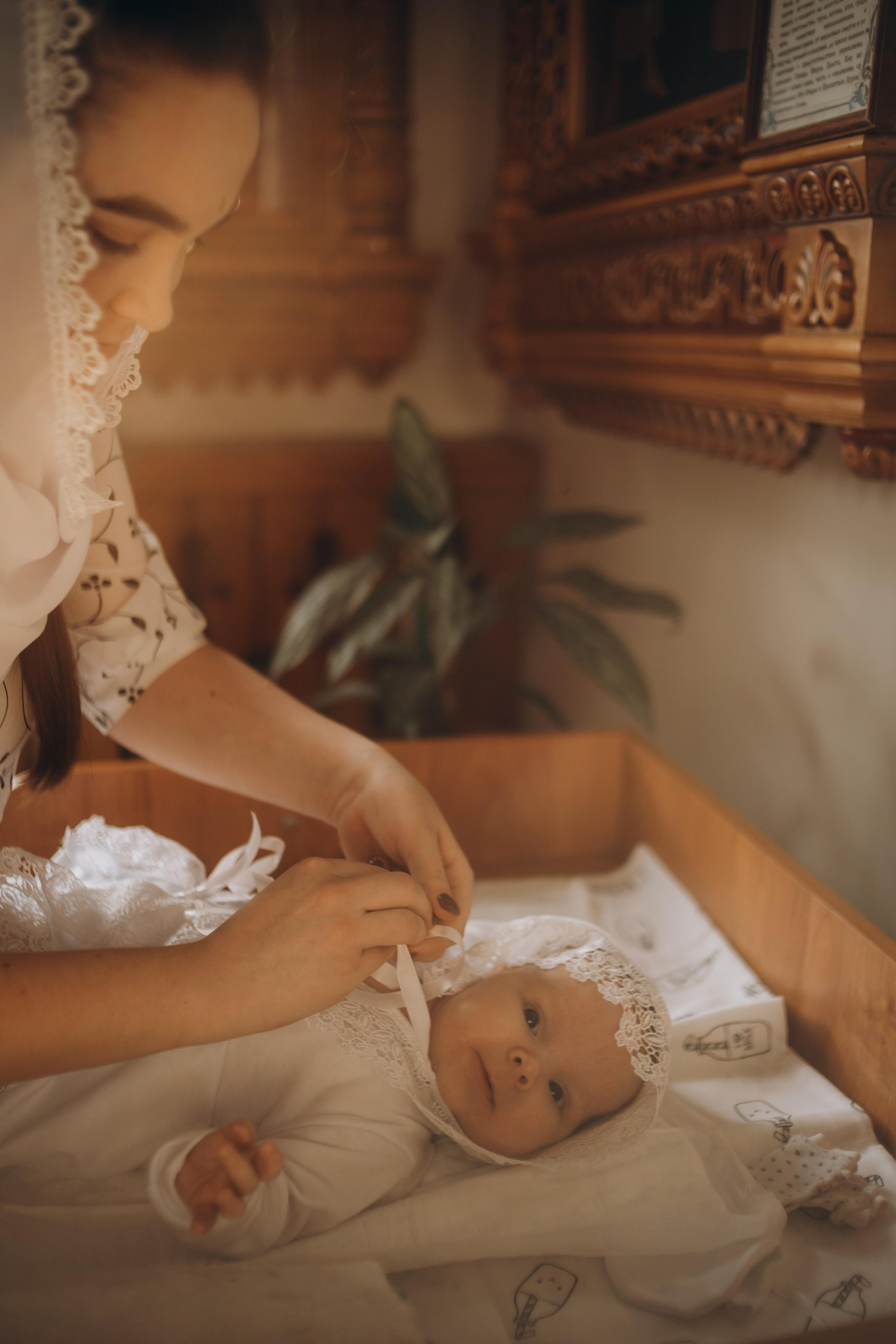 Таинство Крещения. Северная церковь. Фотограф Новый Уренгой I Ньюборн I Фотограф материнства I ЯНАО