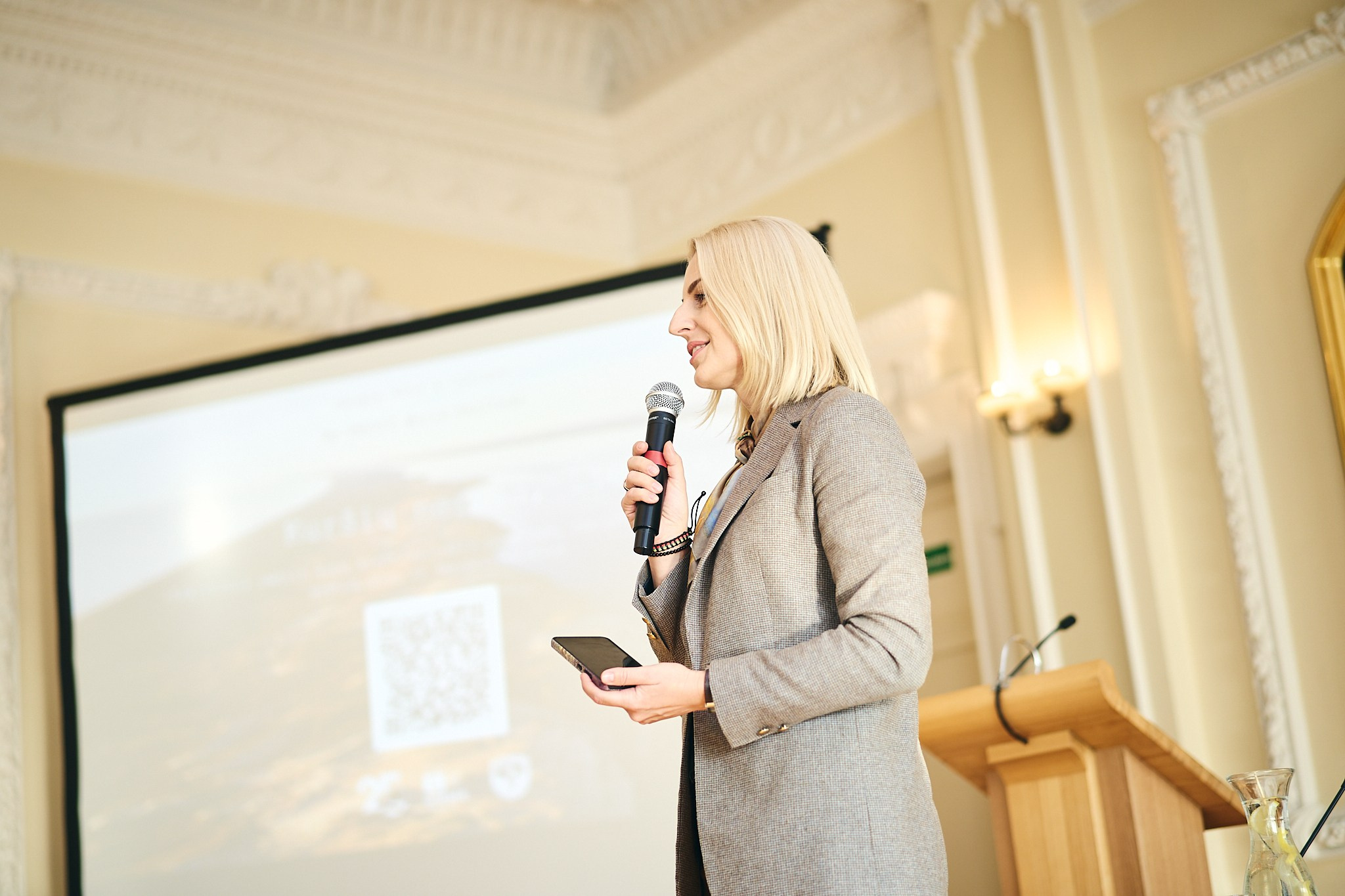 Lithuanian Geographical Society. Photographer in Vilnius