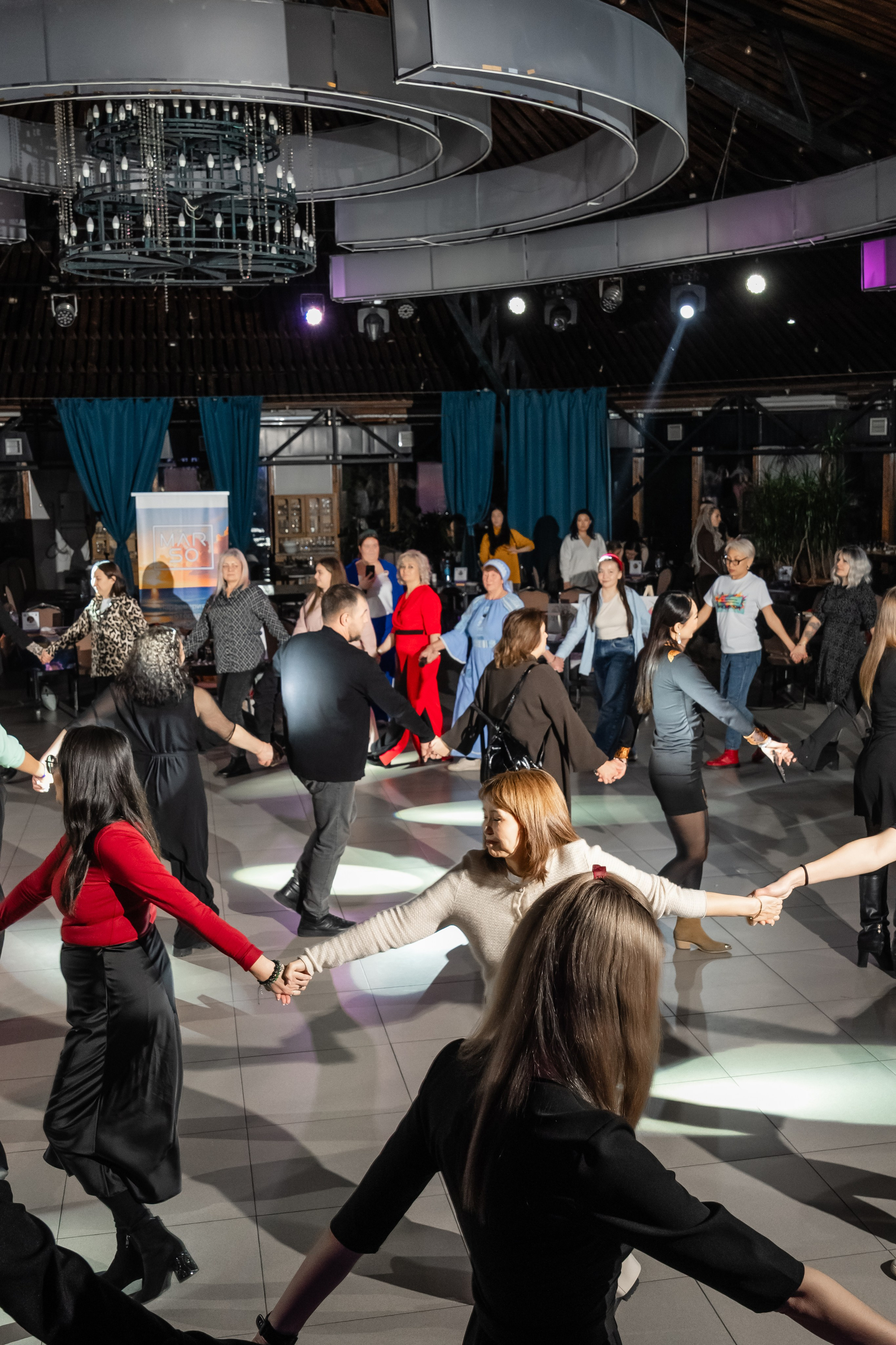 Фестиваль писхологии и самопознания. Фотограф и видеограф в Улан-Удэ: Аюна Габагуева и Артём Шаханов