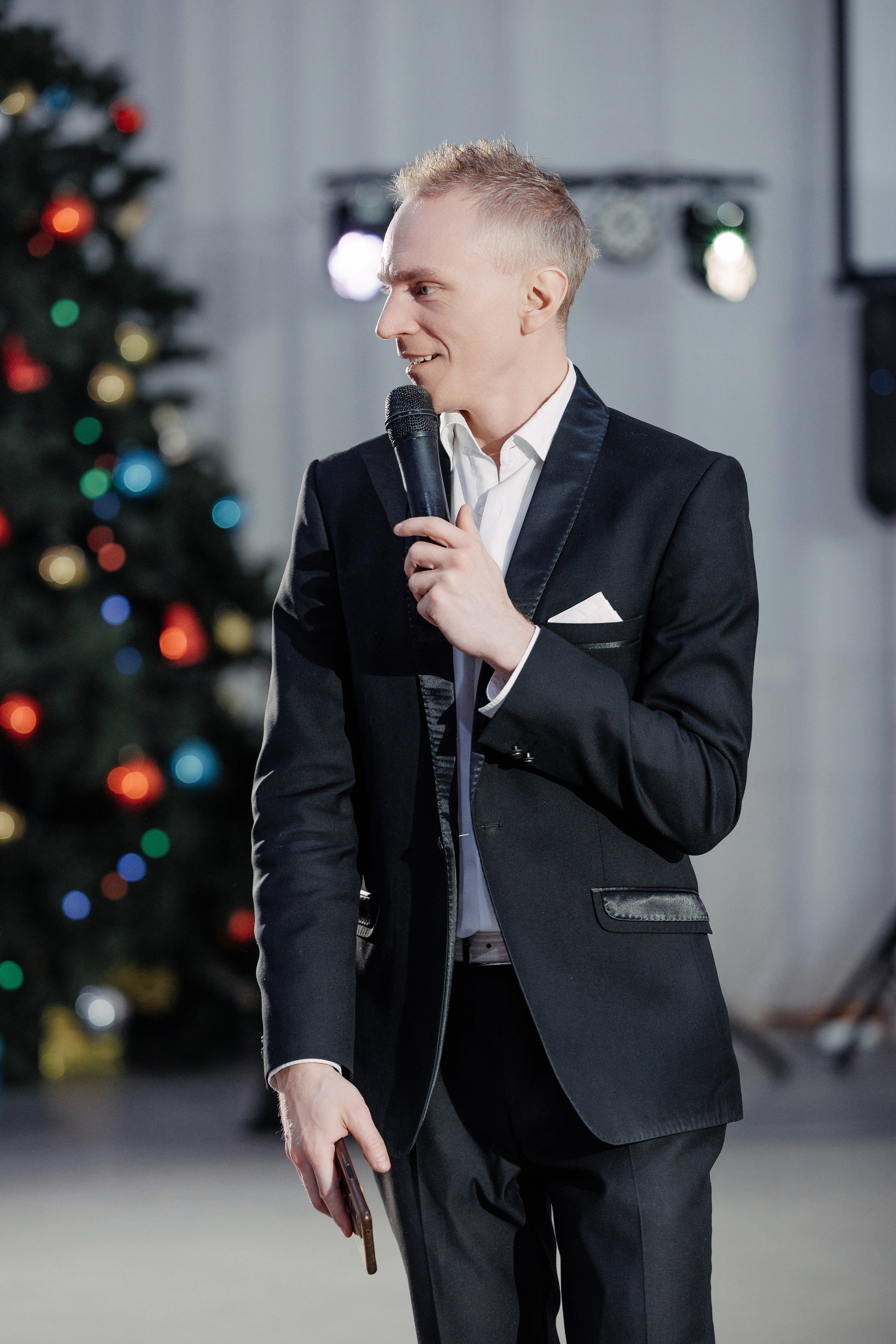 Анонс фото новогоднего корпоратива Nikastyle 2026 от фотографа во Владимире Евгений Топаз. Свадебный фотограф во Владимире Евгений Топаз