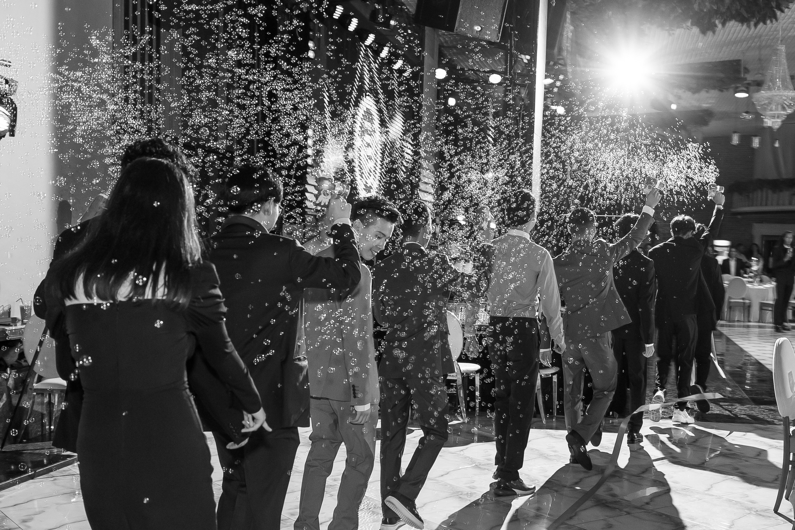 Выпускной вечер | Встреча рассвета. Фото и видеосъемка в Алматы