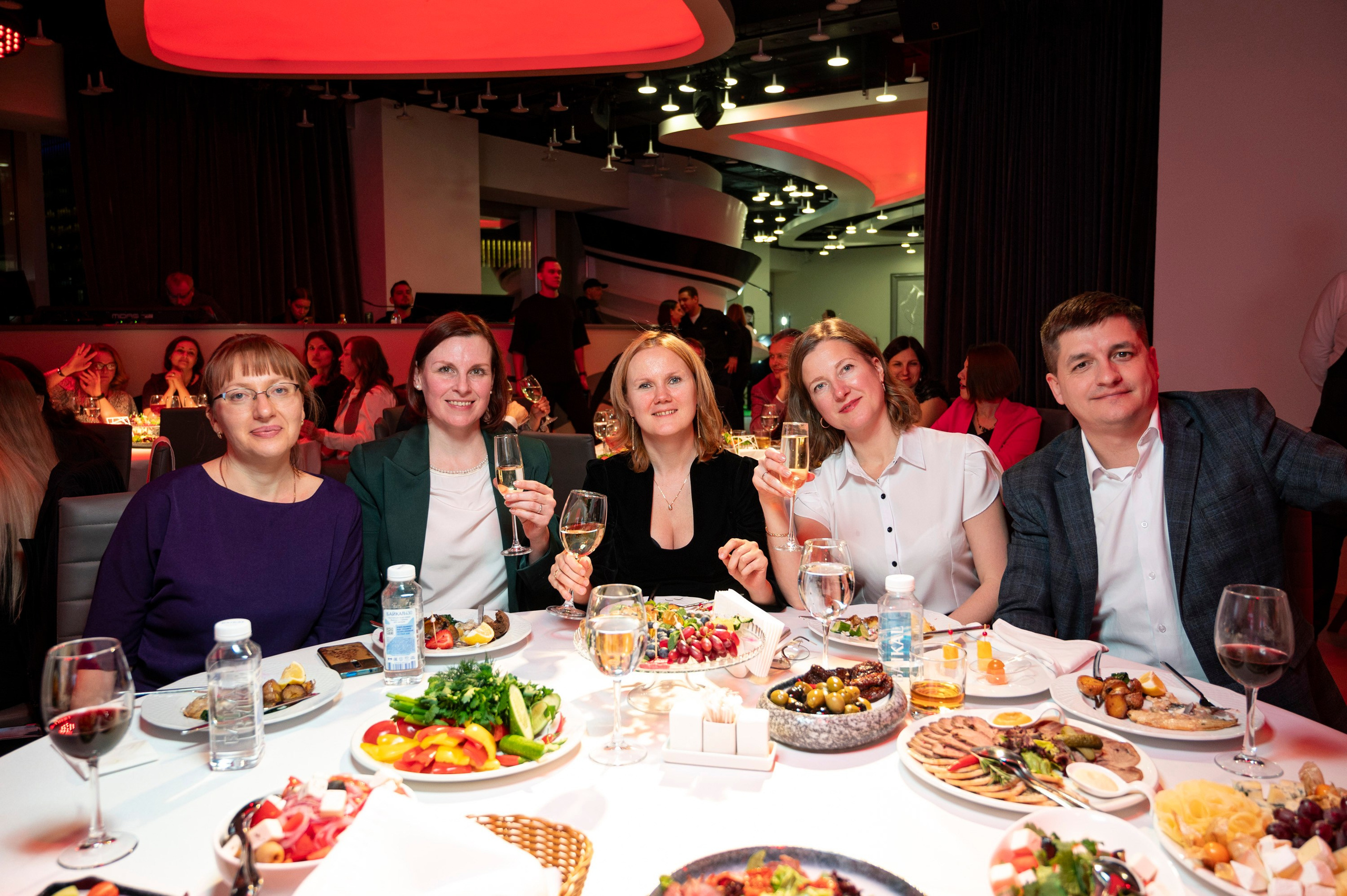 Новогодний корпоратив Puratos. Репортажный фотограф и видеограф Слава Думчев. Тимбилдинги, отчетники, корпоративы