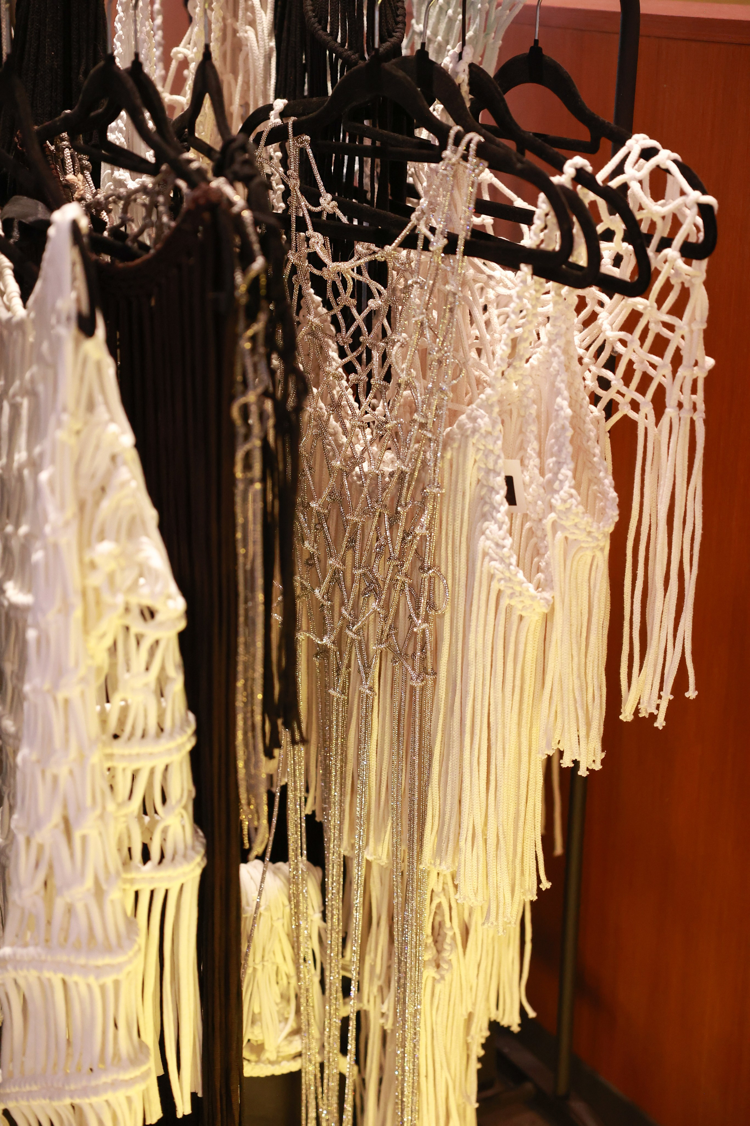 2–3 марта 2024 в пространстве «Три вокзала. Депо» / День 2 / фото Саша Жукова. Фотоотчеты «Ламбада-маркета»