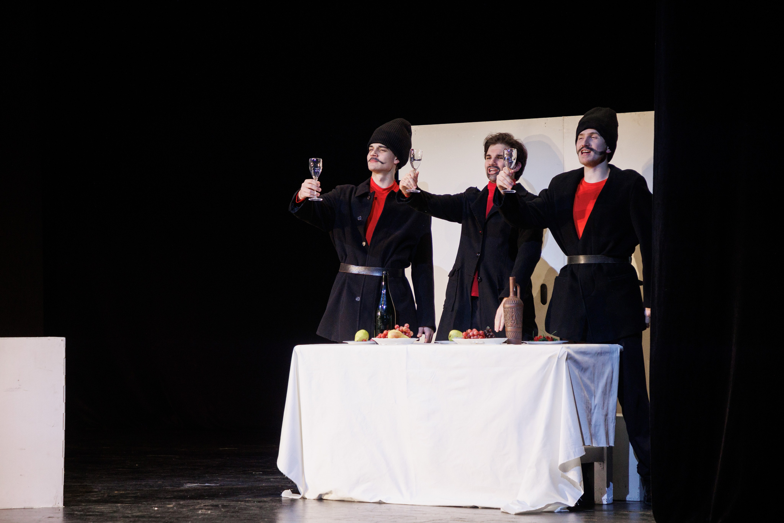 МХАТ. Новый квадрат. Фотограф городских и семейных событий Артем Карпухин