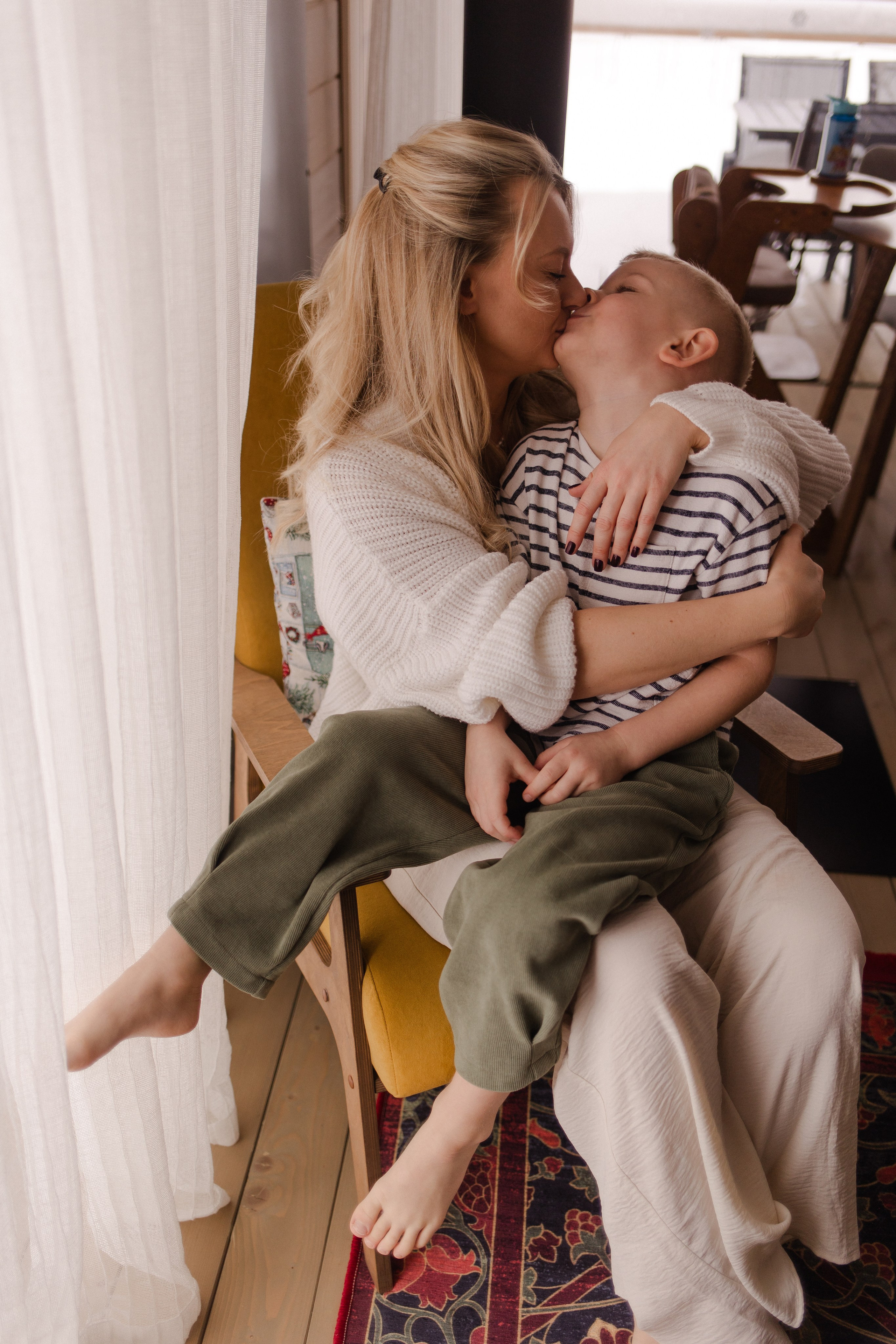 Акрам Ульяна и мальчишки. Фотграф в Москве Кузьмина Мария