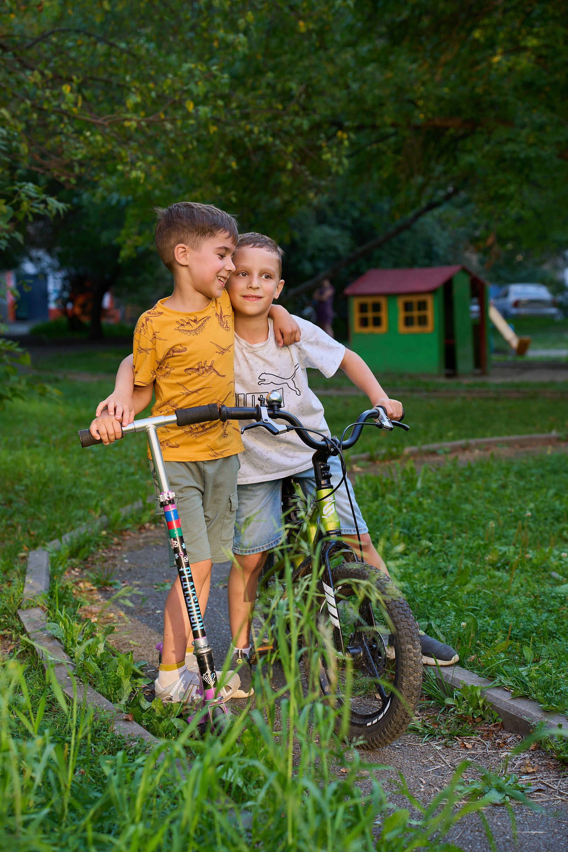Уличные съёмки выпускников детского сада. Детский и семейный фотограф в Нижнем Тагиле Светлана Пономаренко