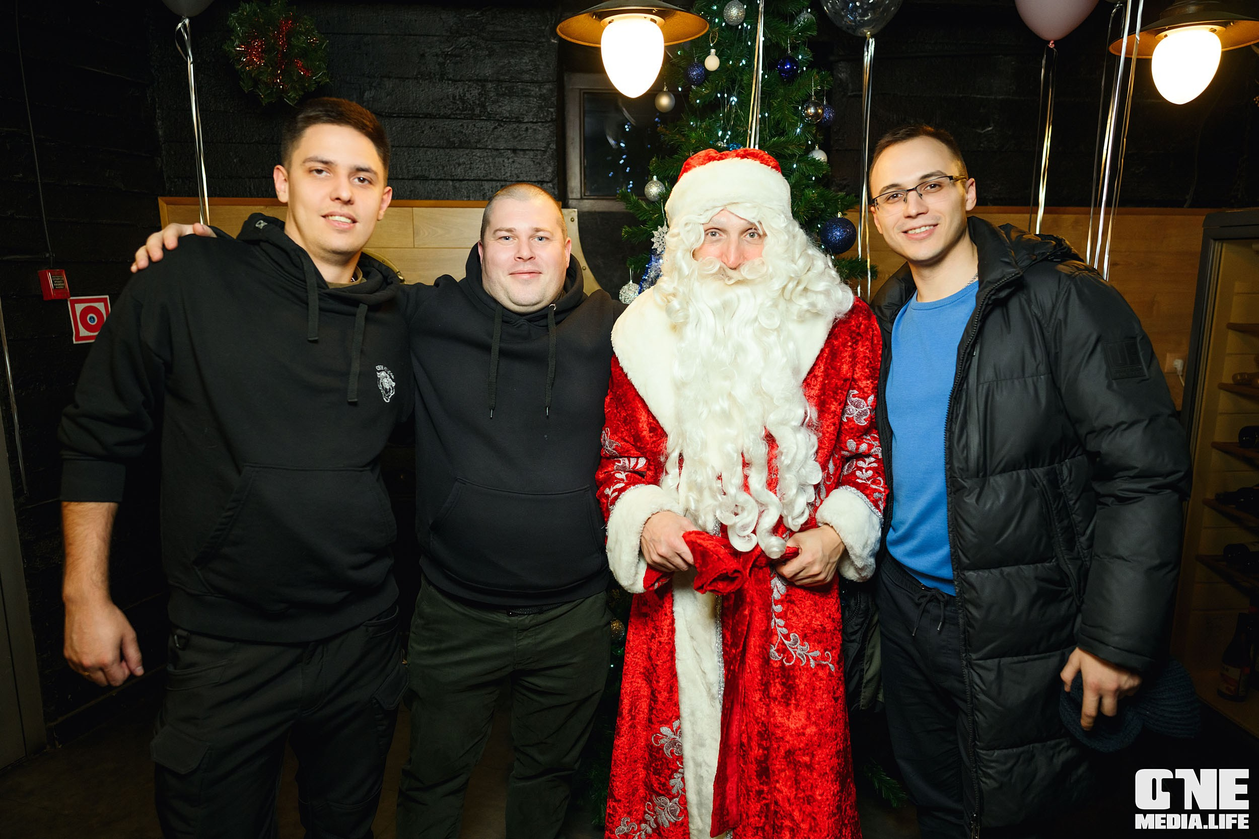 Фоторепортаж из бара Dreadnought. One Media Life: фоторепортажи, фотоотчеты с мероприятий и заведений