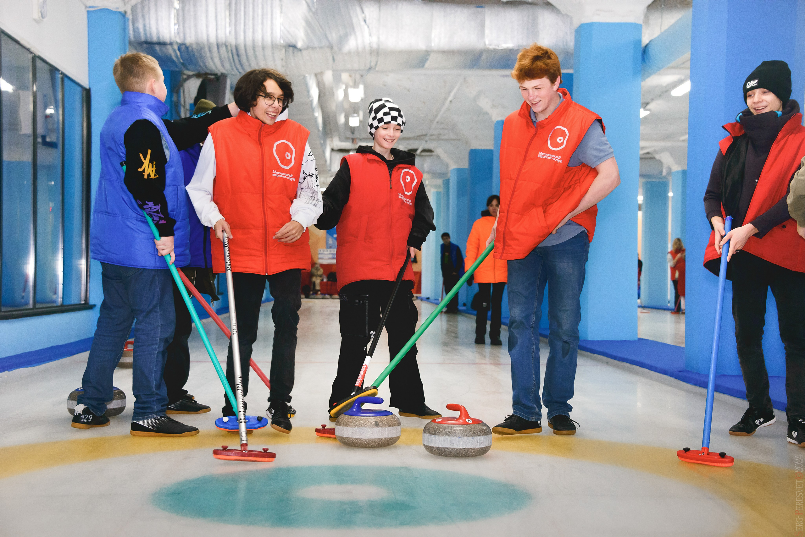 Кёрлинг, детский день рождения, Московский кёрлинг клуб. Ваш фотограф на праздник в Москве, Раменском, Жуковском, Люберцах