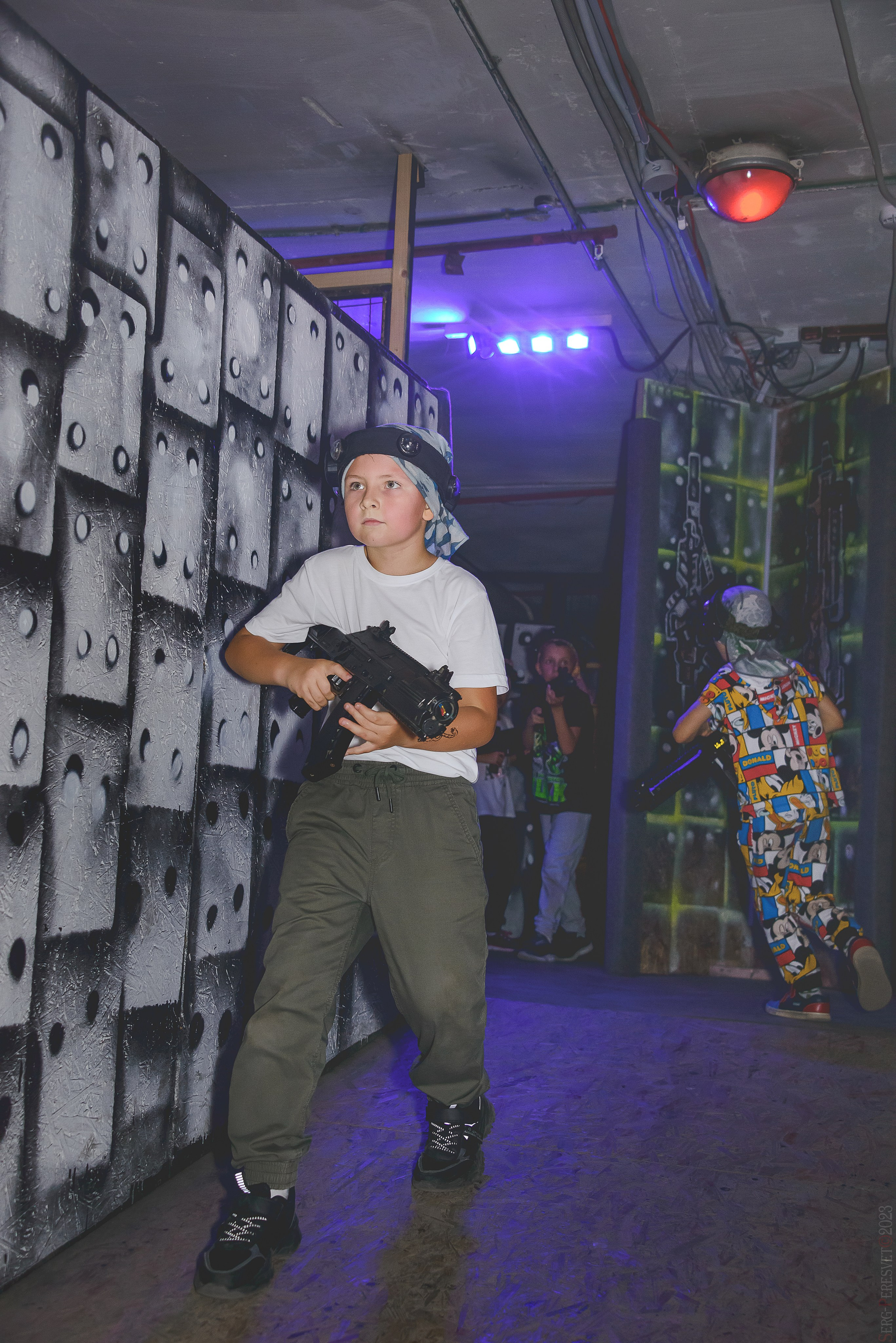 Лазертаг арена «Анклав», Детский день рождения, Свиблово, Москва. Ваш фотограф на праздник в Москве, Раменском, Жуковском, Люберцах