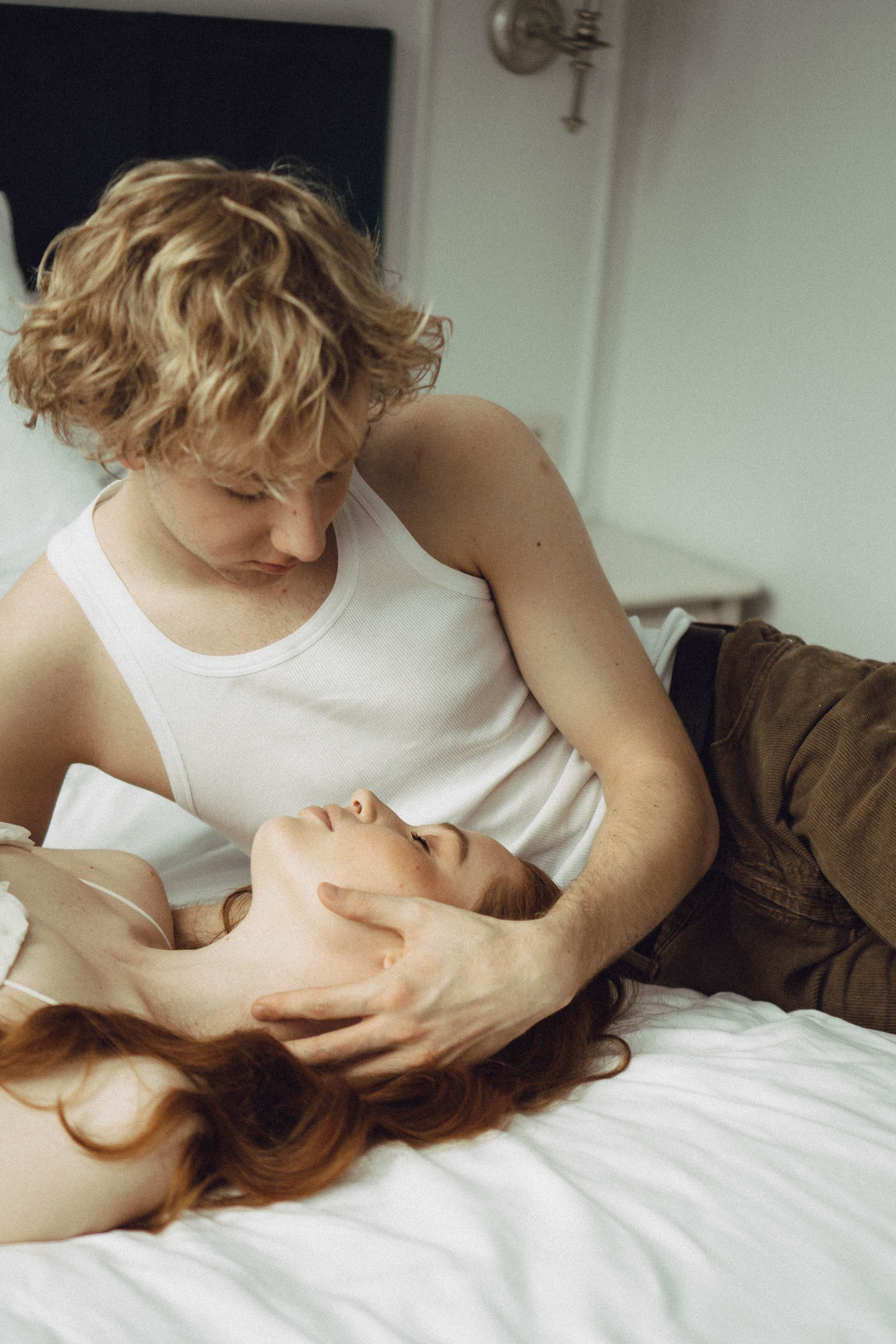 СВАДЕБНАЯ СЬЕМКА В ОТЕЛЕ. СБОРЫ ЖЕНИХА И НЕВЕСТЫ И ТАКЖЕ ТОР И ПОДГОТОВКА К ПРОГУЛКЕ. Профессиональный фотограф, Санкт-Петербург — Виктория Богомолова