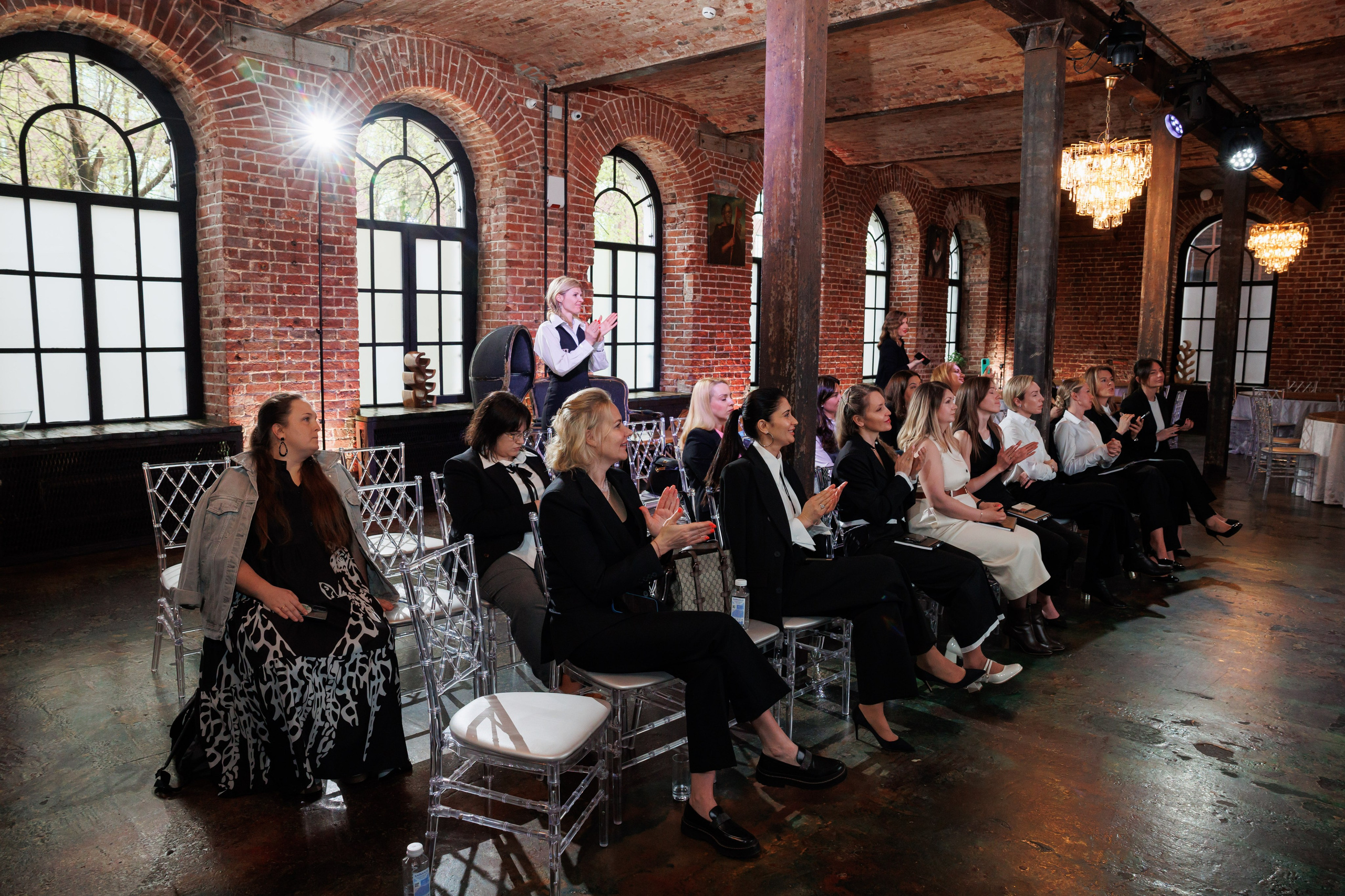Съезд партнеров Discovery 2024, Loft Hall. Свадебный и репортажный фотограф (Москва, Королев и другие)