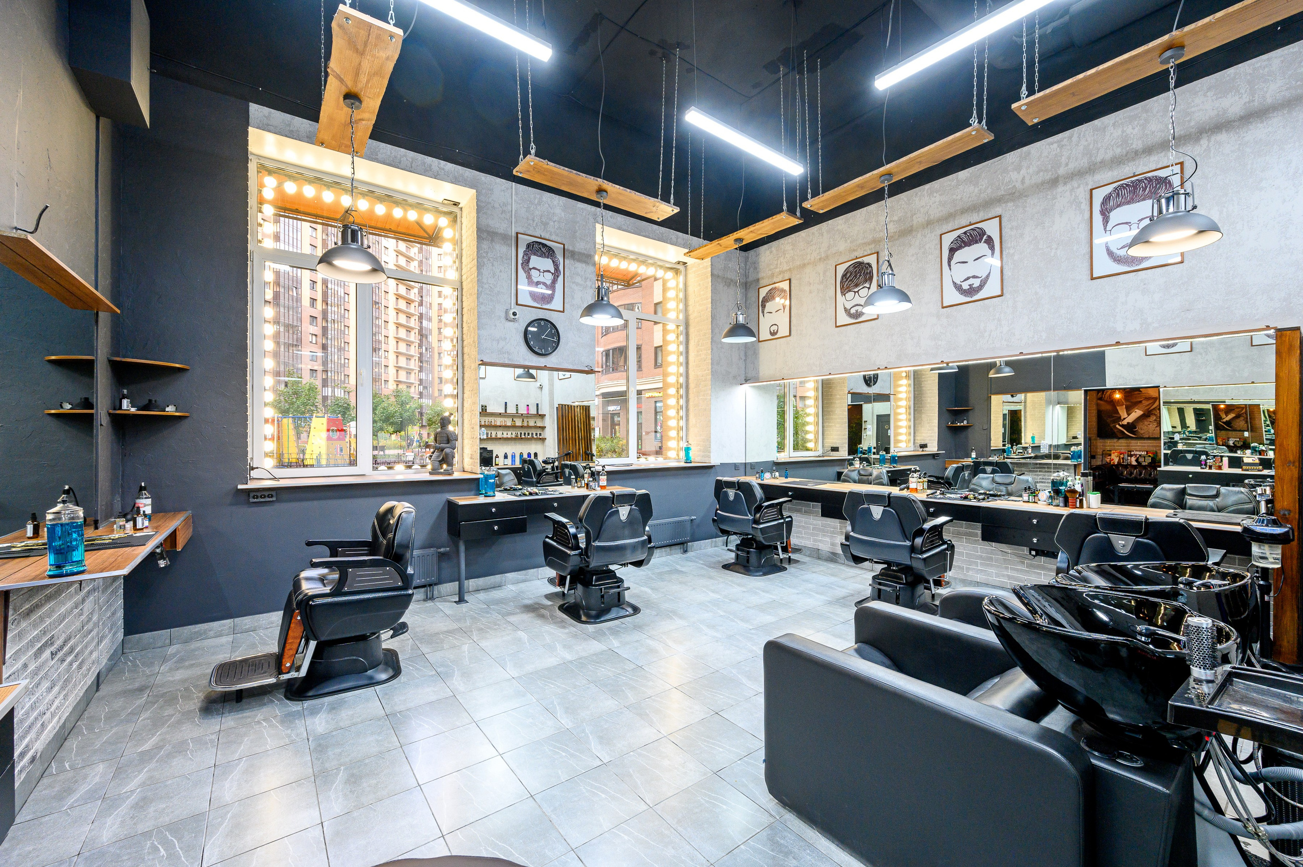 Студия стрижки TOPHAIR. Интерьерный фотограф. Фото- видеосъемка недвижимости Санкт-Петербург