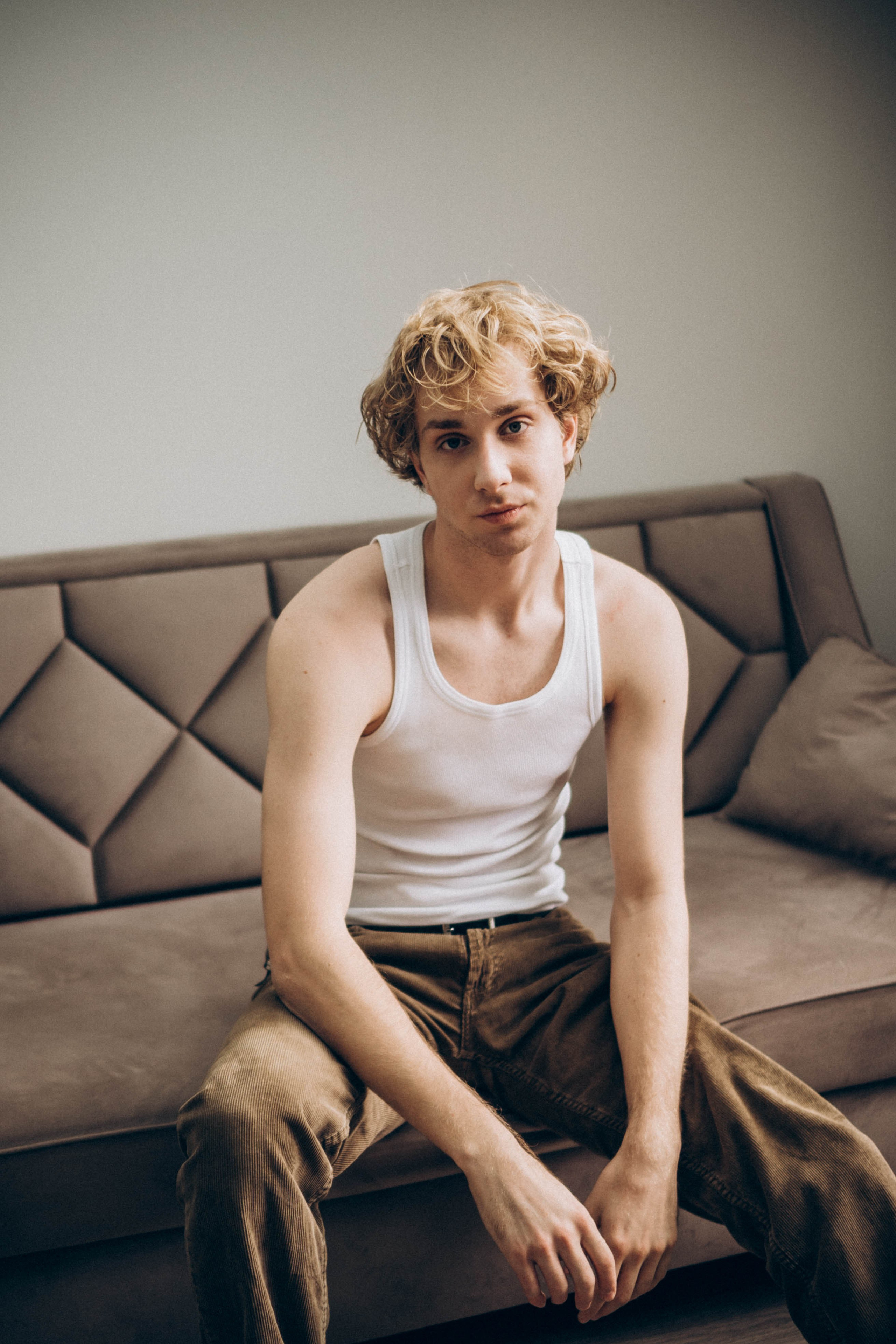 СВАДЕБНАЯ СЬЕМКА В ОТЕЛЕ. СБОРЫ ЖЕНИХА И НЕВЕСТЫ И ТАКЖЕ ТОР И ПОДГОТОВКА К ПРОГУЛКЕ. Профессиональный фотограф, Санкт-Петербург — Виктория Богомолова