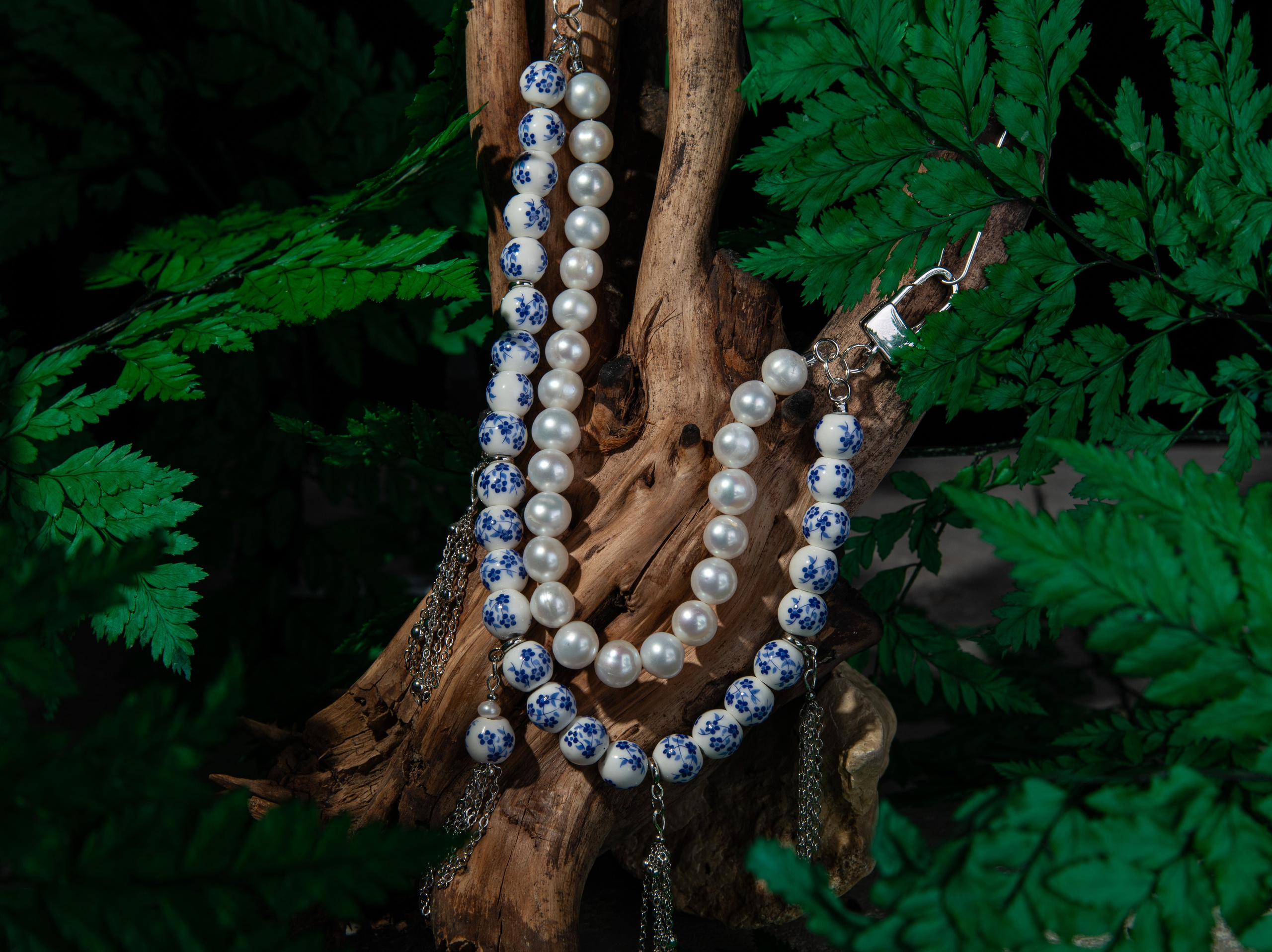 Имиджевая, концептуальная предметная фотосъёмки. Предметный, рекламный, ювелирный фотограф в Москве