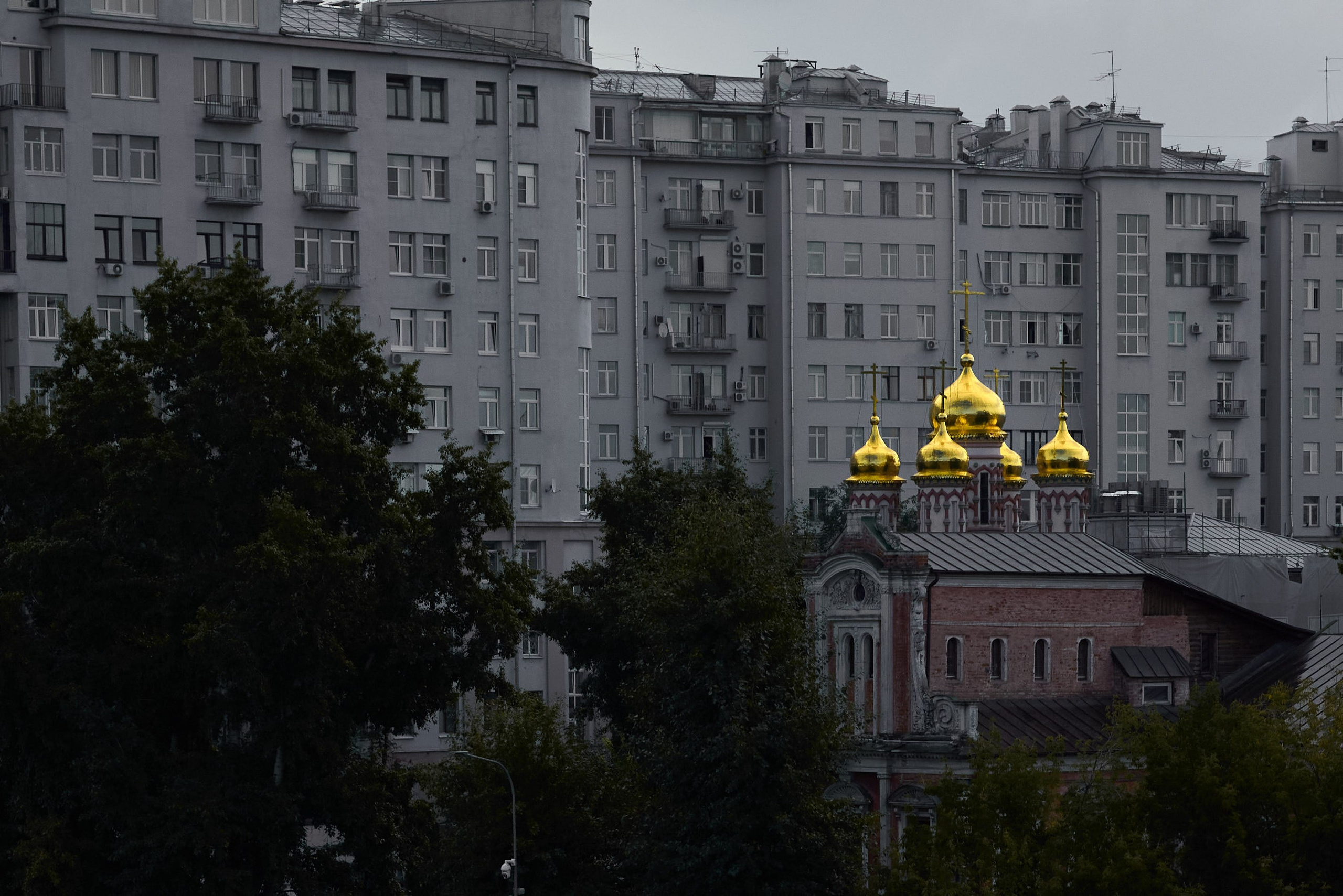 Уличная фотография в Москве от репортажного фотографа. Репортажный ивент фотограф в Москве Александр Гладкий