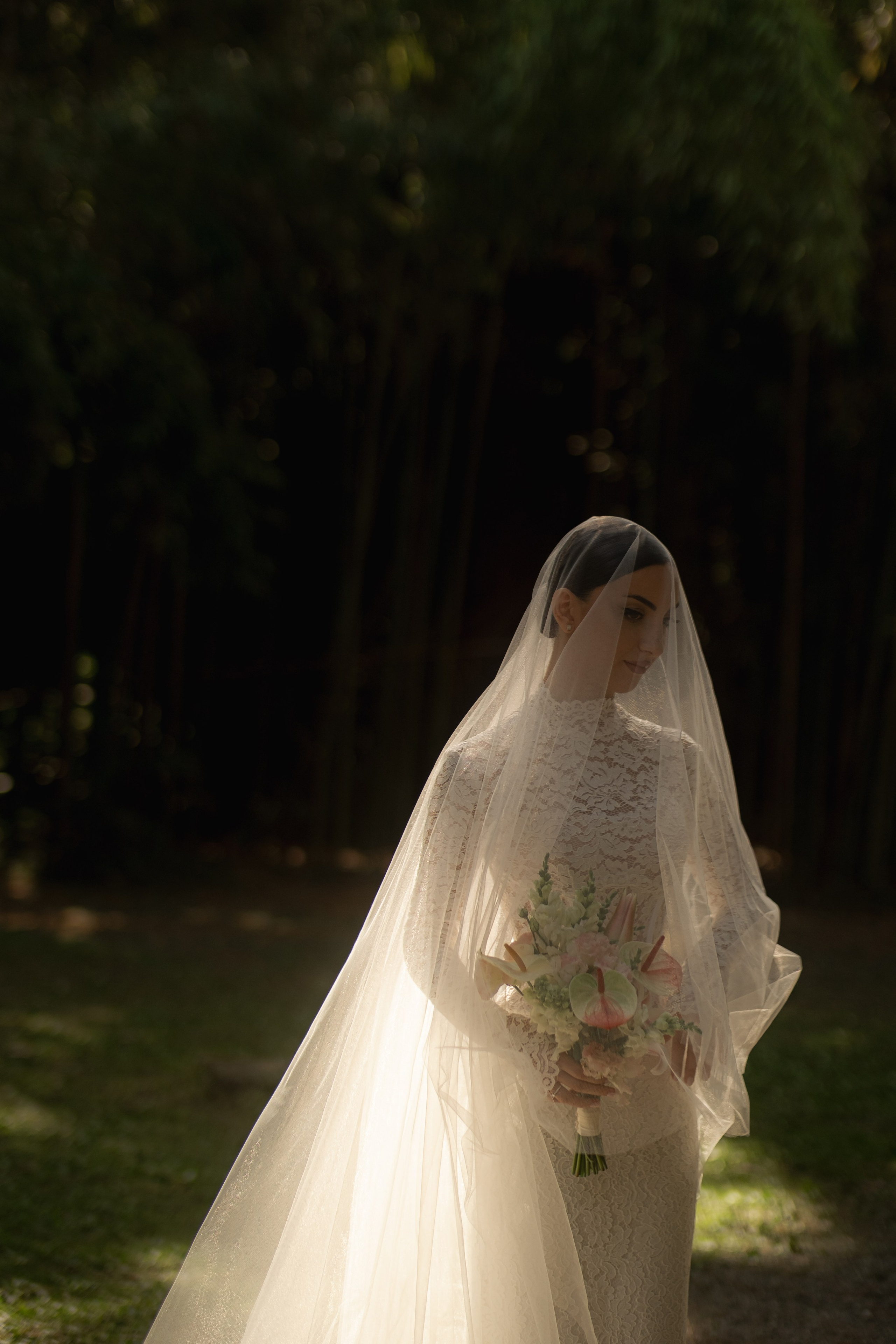 Abkhazia: Lola&Kemal. Сентиментальная свадебная фотография