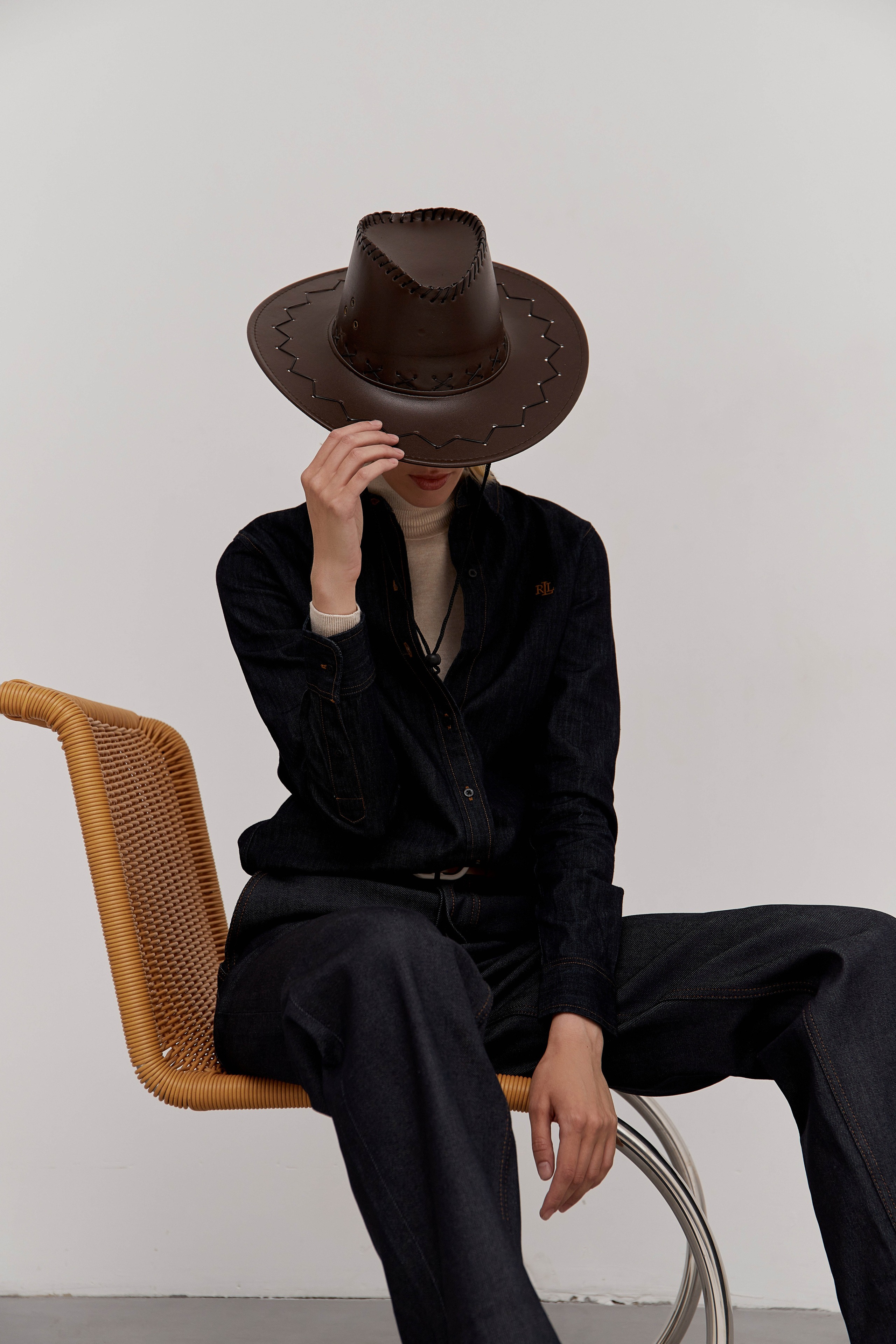 Каталог костюмы