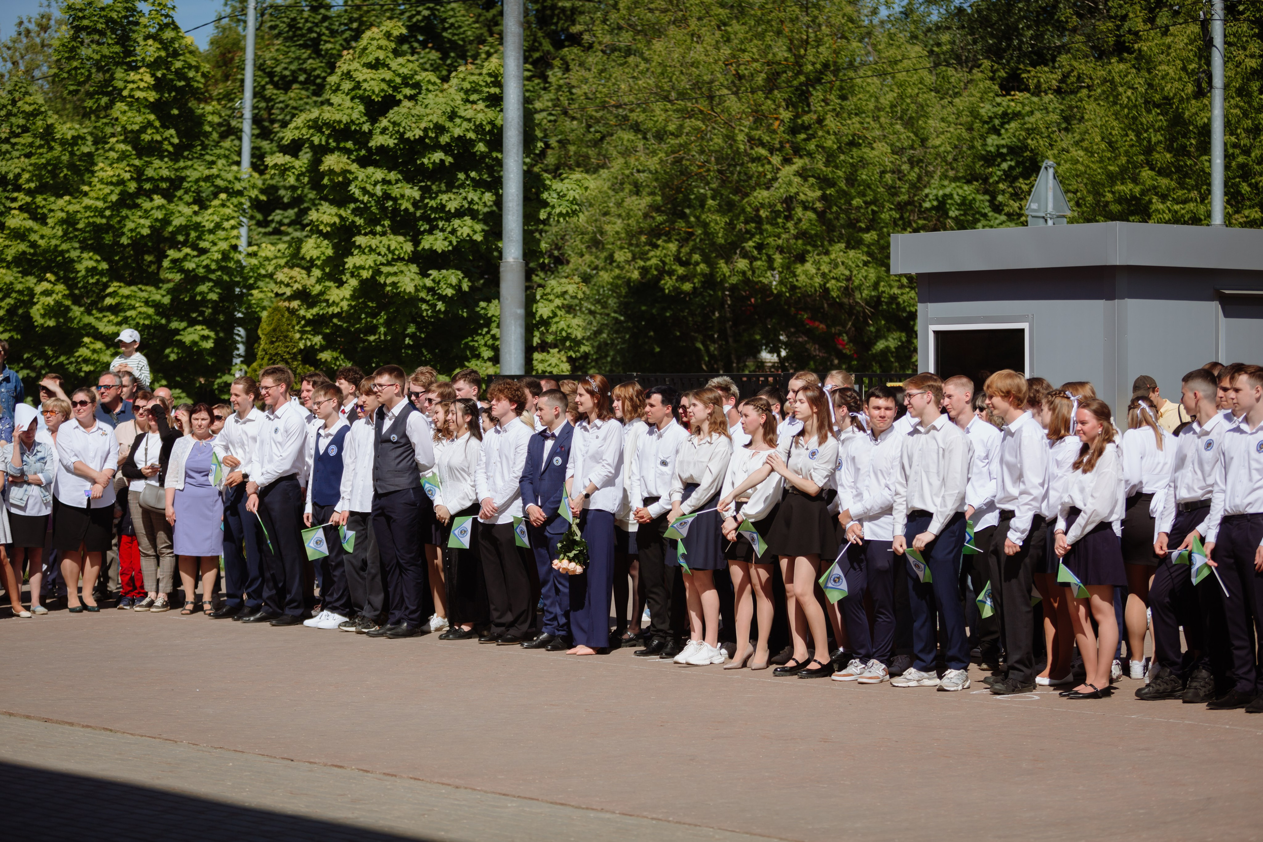 Последний звонок 2024 (2 часа фотосъемки). Профессиональный фотограф Надежда Антонова