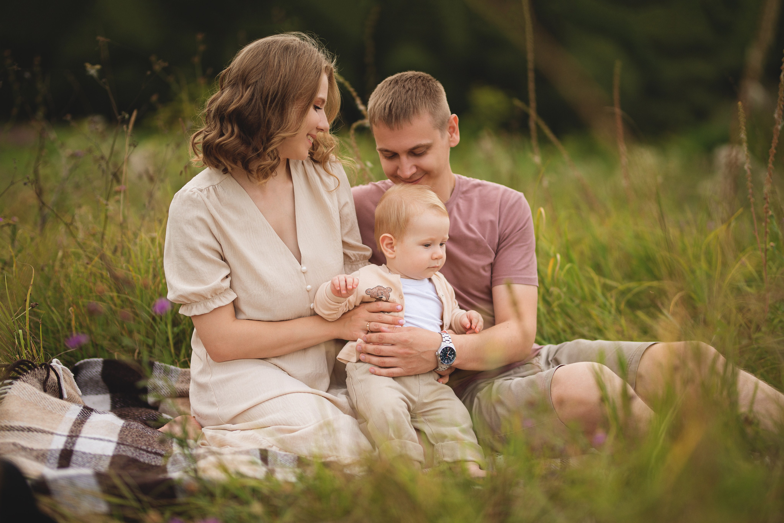 Костя, Яна и Арсений. Фотограф Таинств Крещения и Венчания в г. Курске
