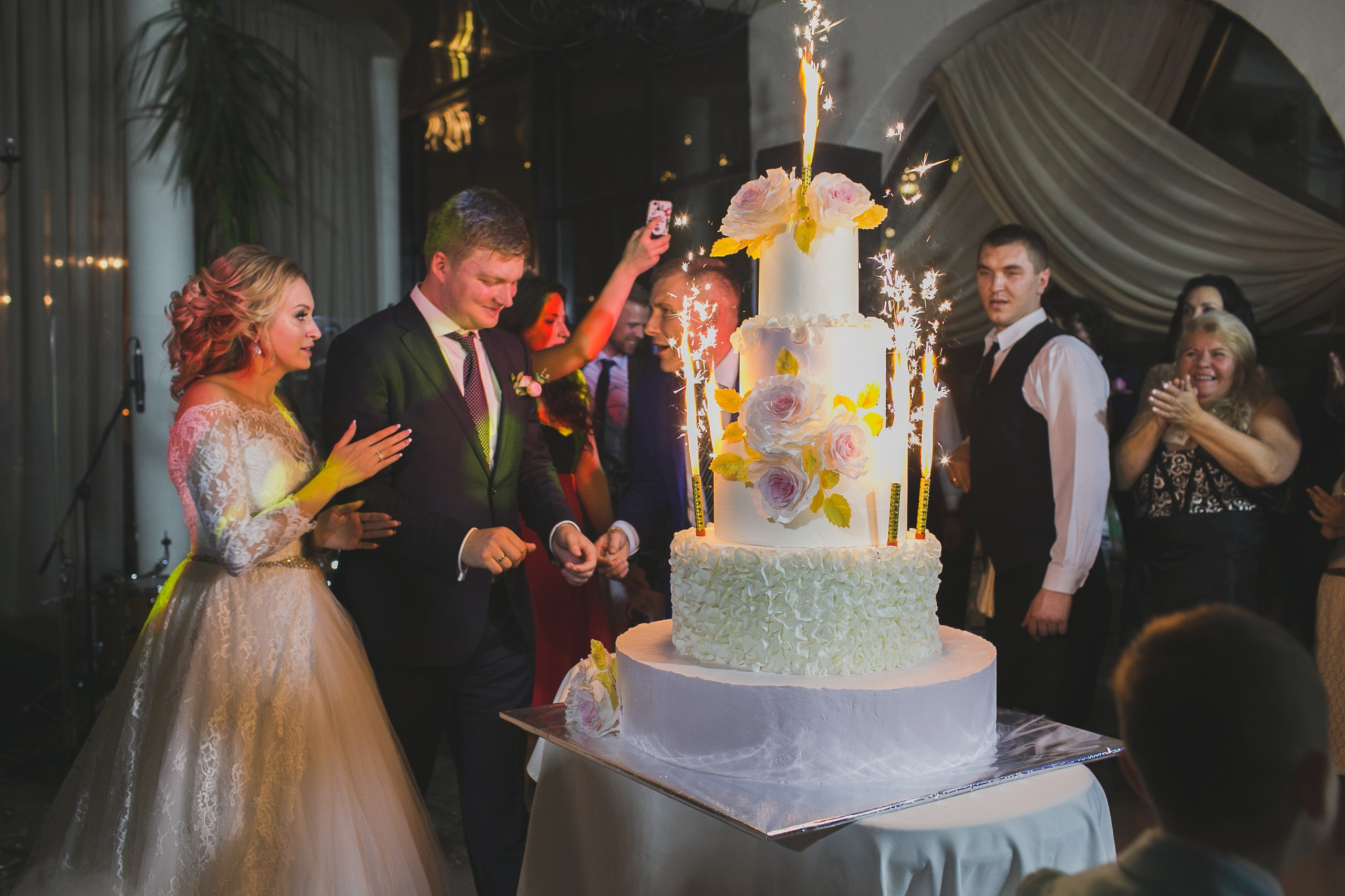 Свадьбы. Профессиональный фотограф Евгений Земцов в Москве. Контент съемка, репортаж мероприятий, бизнес портреты