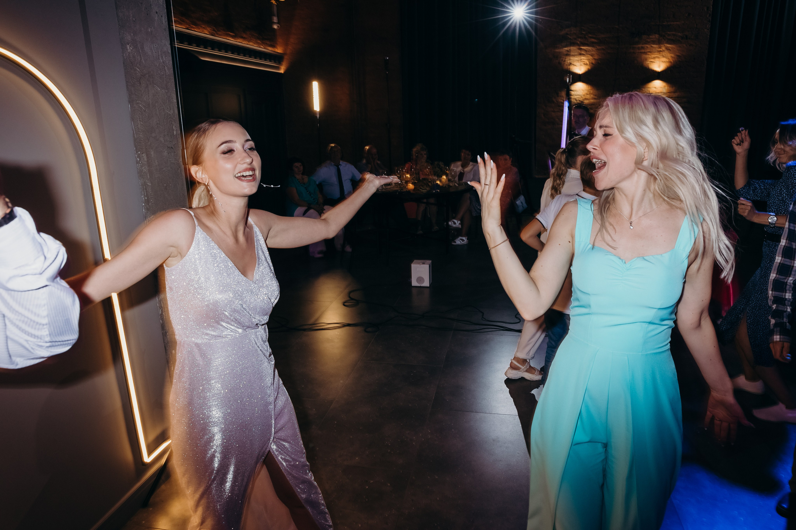 Выше только любовь. Свадебный фотограф-видеограф в Красноярске Евгений Константинопольский