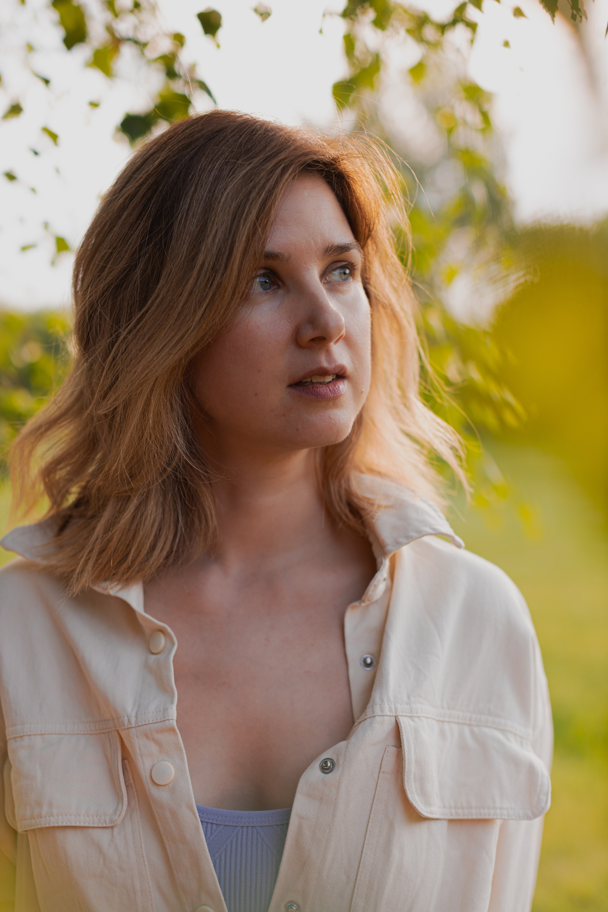 Мк Сирень на зеркале (девичник в парке). Анастасия Ракчеева Художник