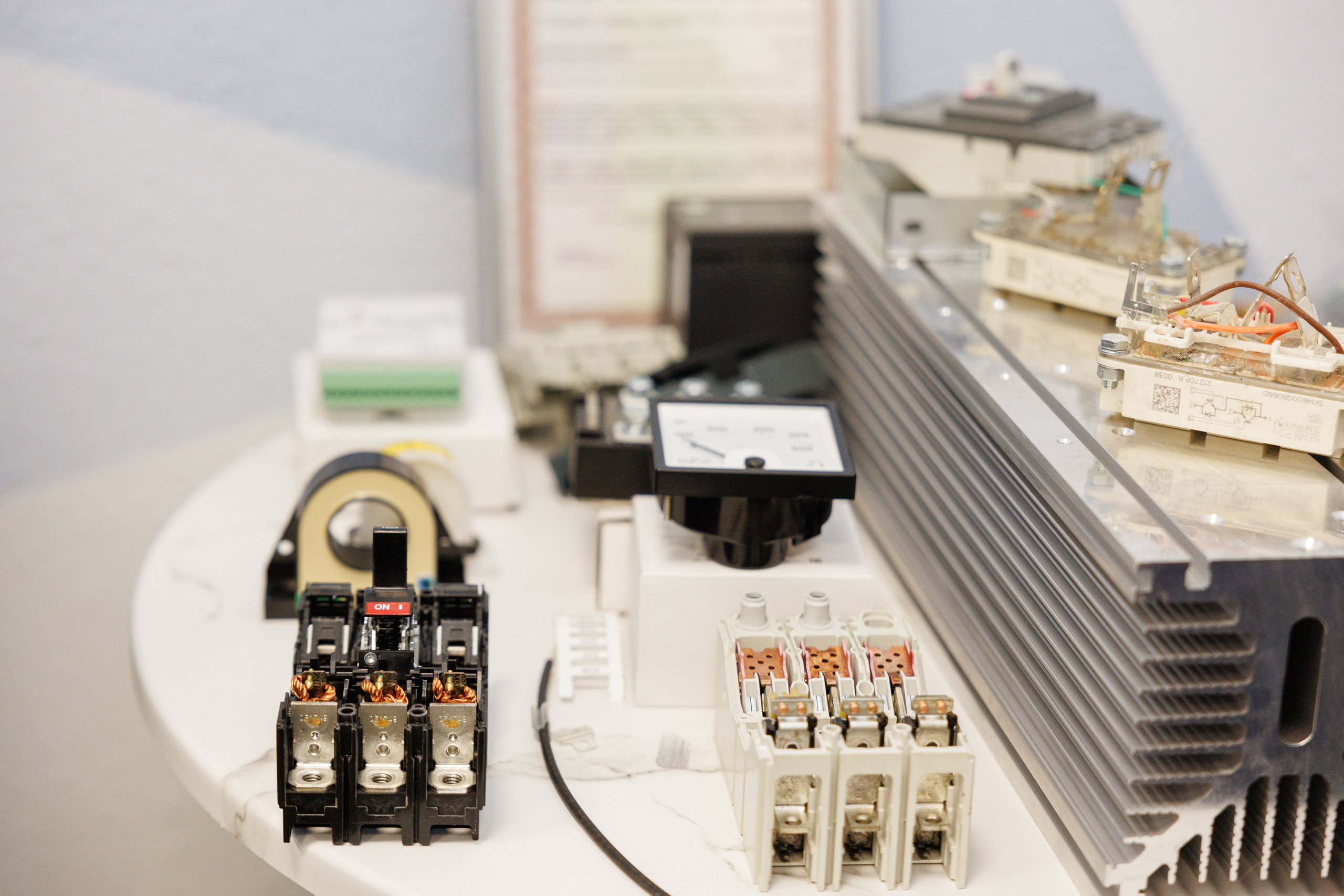 Вольтаг — Экскурсия по производству. Контент для бизнеса в Екатеринбурге Полдень Медиа