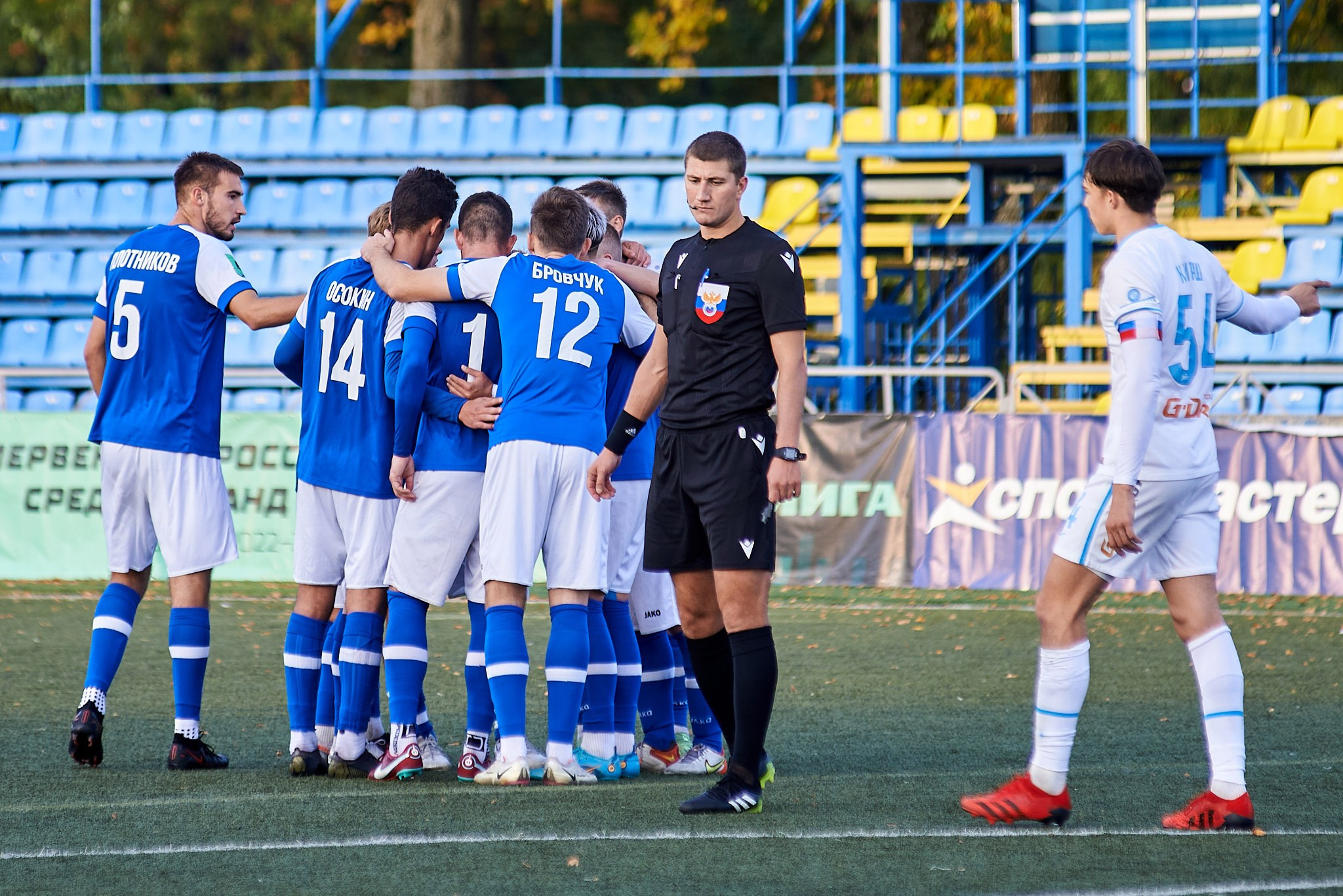 Футбольный матч 2я лига Зенит2 Торпедо2. Иван Ступа, репортажный фотограф в Санкт-Петербурге и Ленинградской области