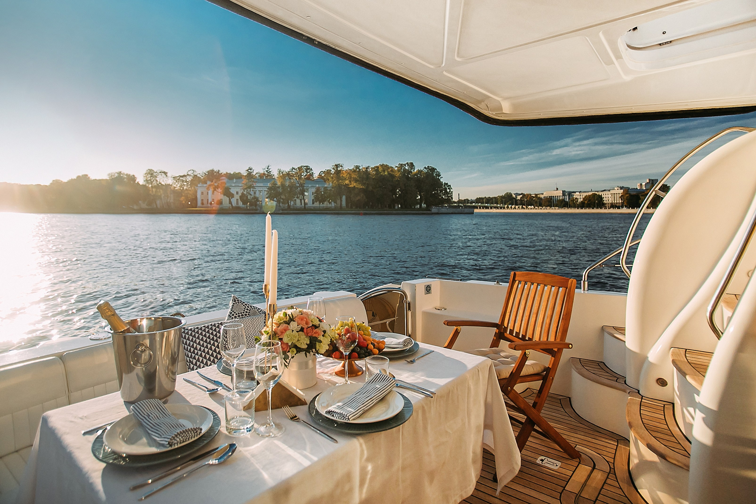 Яхта Rodman 44 Holiday. SPB Rent Boats|аренда катеров и теплоходов