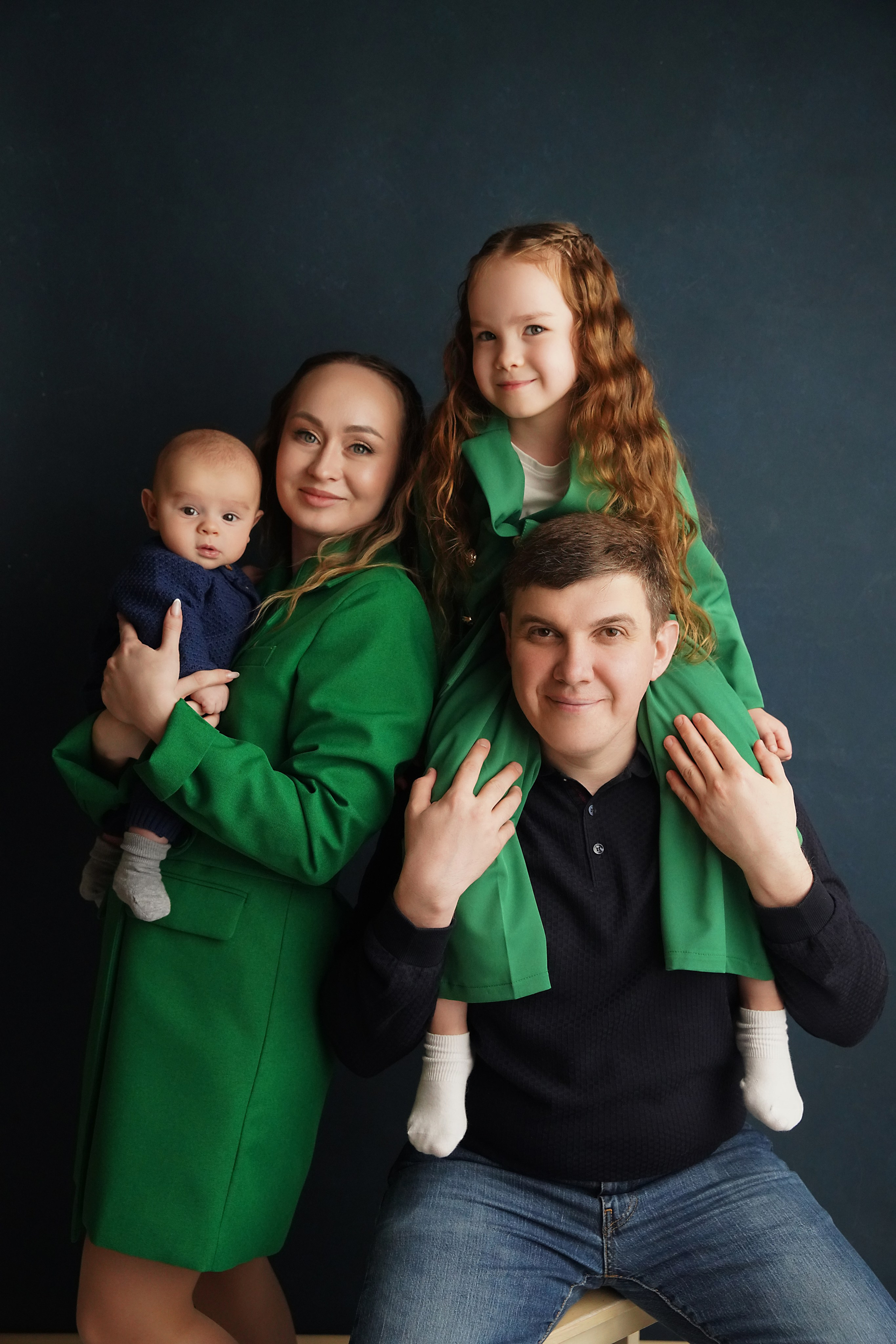 Портретная фотосессия. Фотограф новорожденных. Семейный и детский фотограф в городе Сургуте