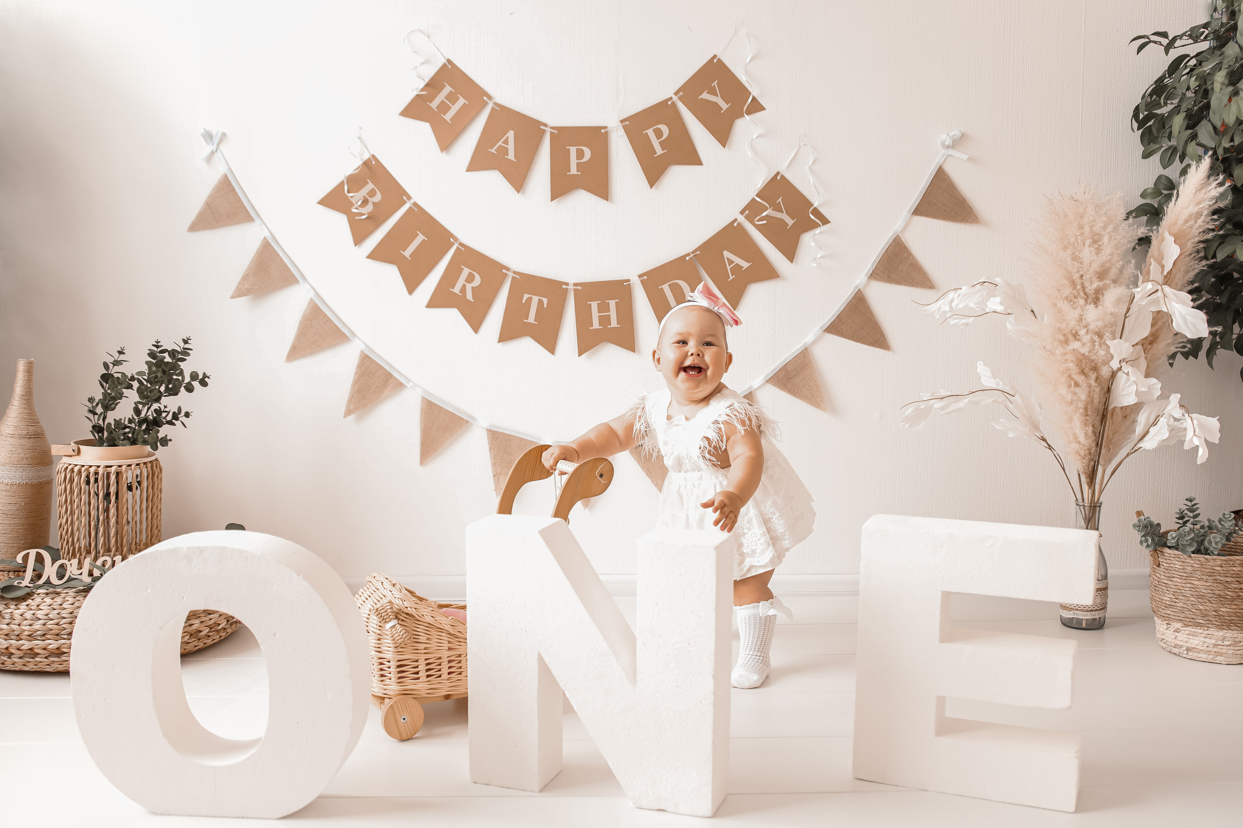 Годовасие Катюши. Детский и Семейный фотограф в Санкт-Петербурге. Детская Фотостудия «FAMILY STORY»